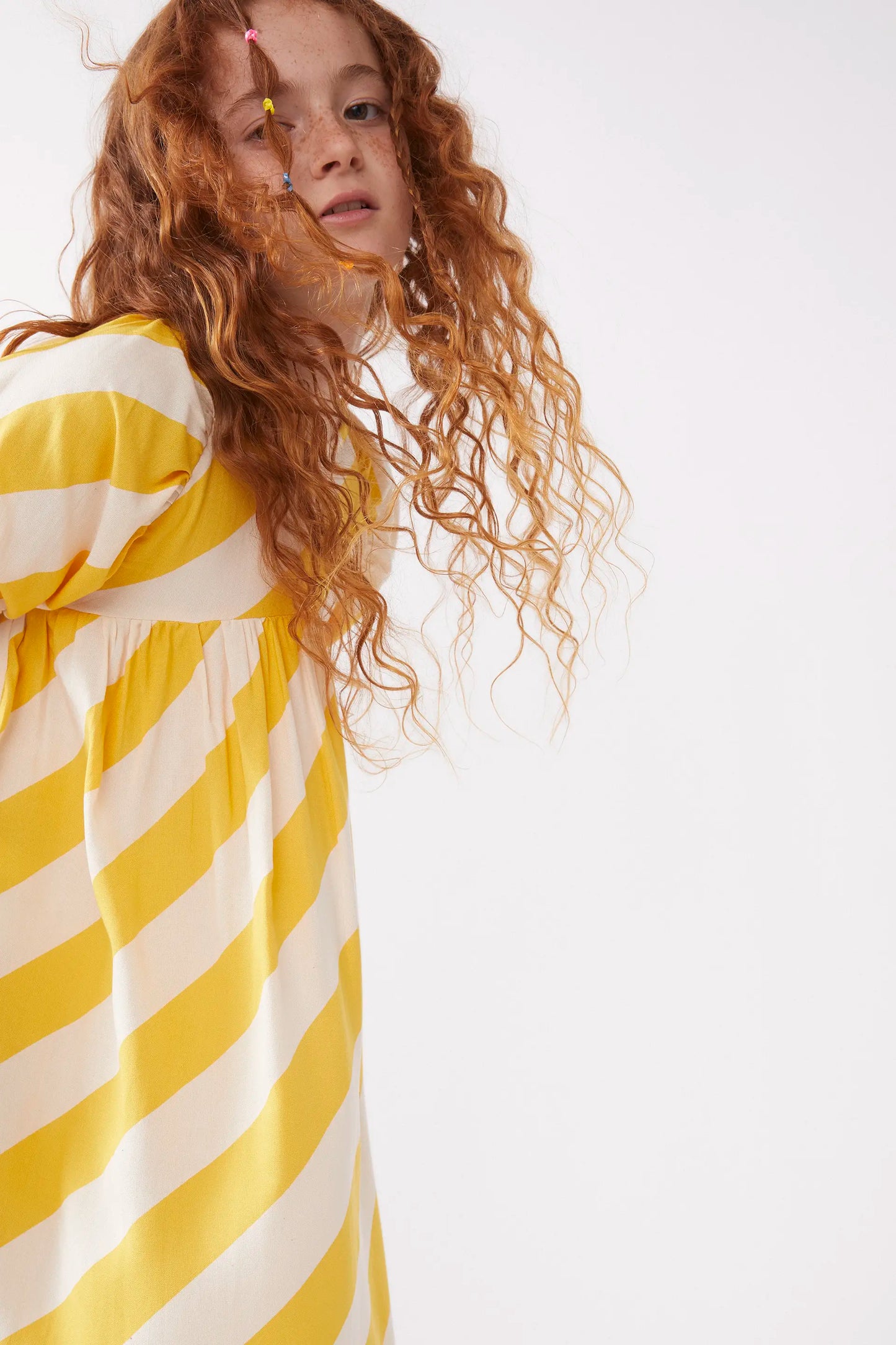 Short dress for girls with yellow striped print