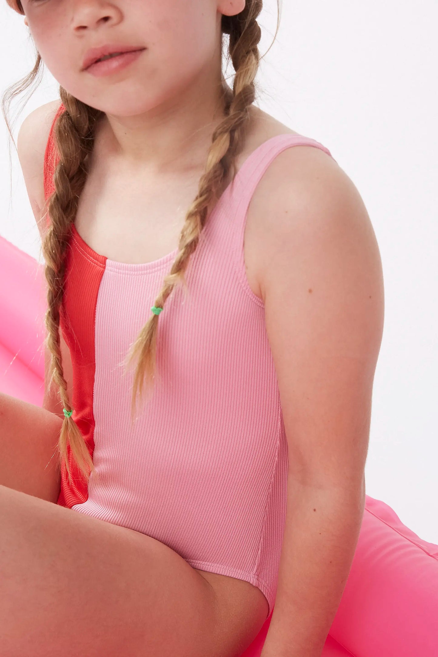 Costume da bagno bicolore rosso per bambina