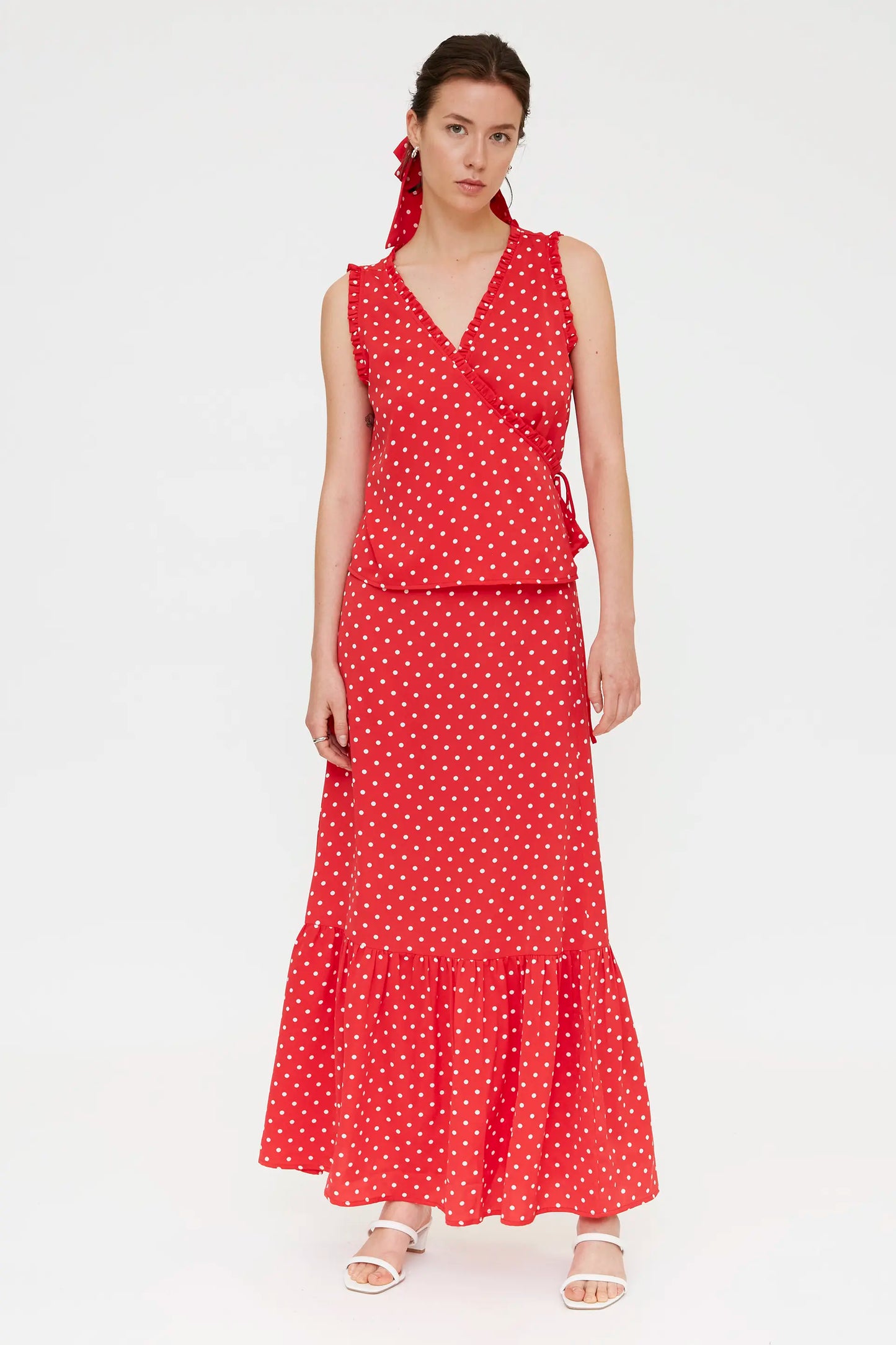 Top con stampa a mini pois rossi