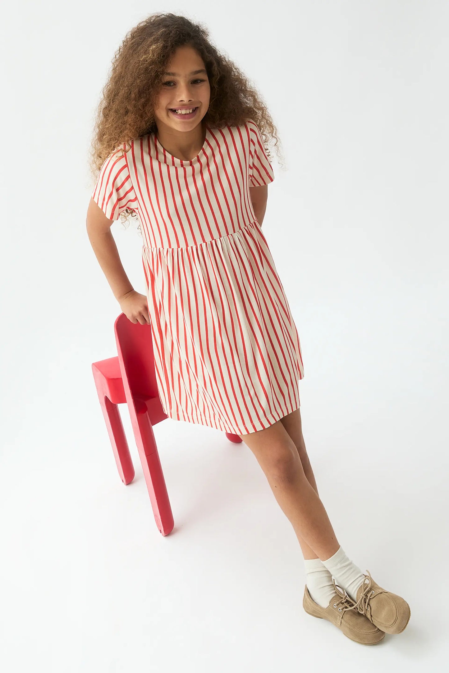 Short dress for girls with red striped print