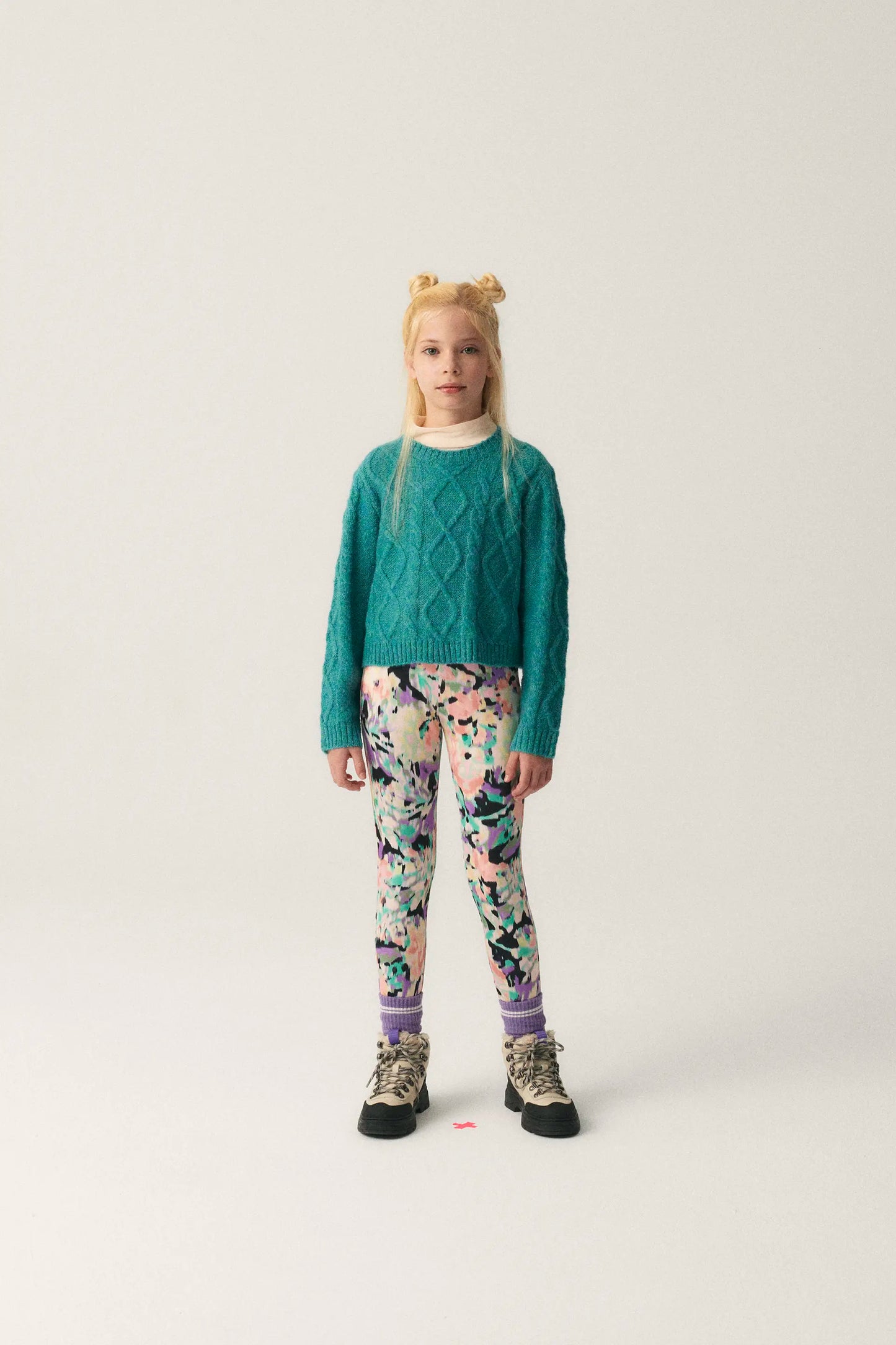 Unisex blue aranes sweater