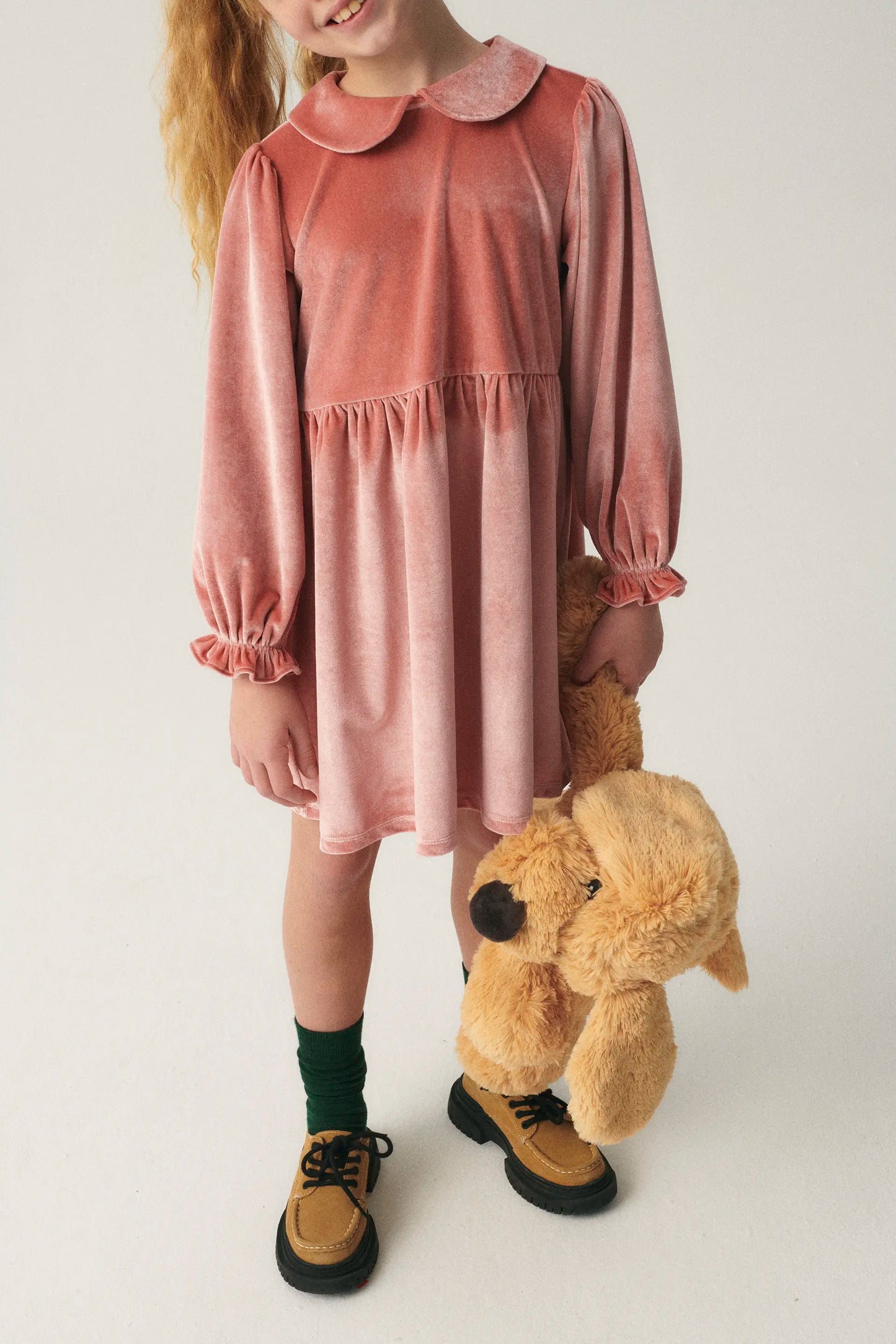 Abito corto da bambina in velluto rosa
