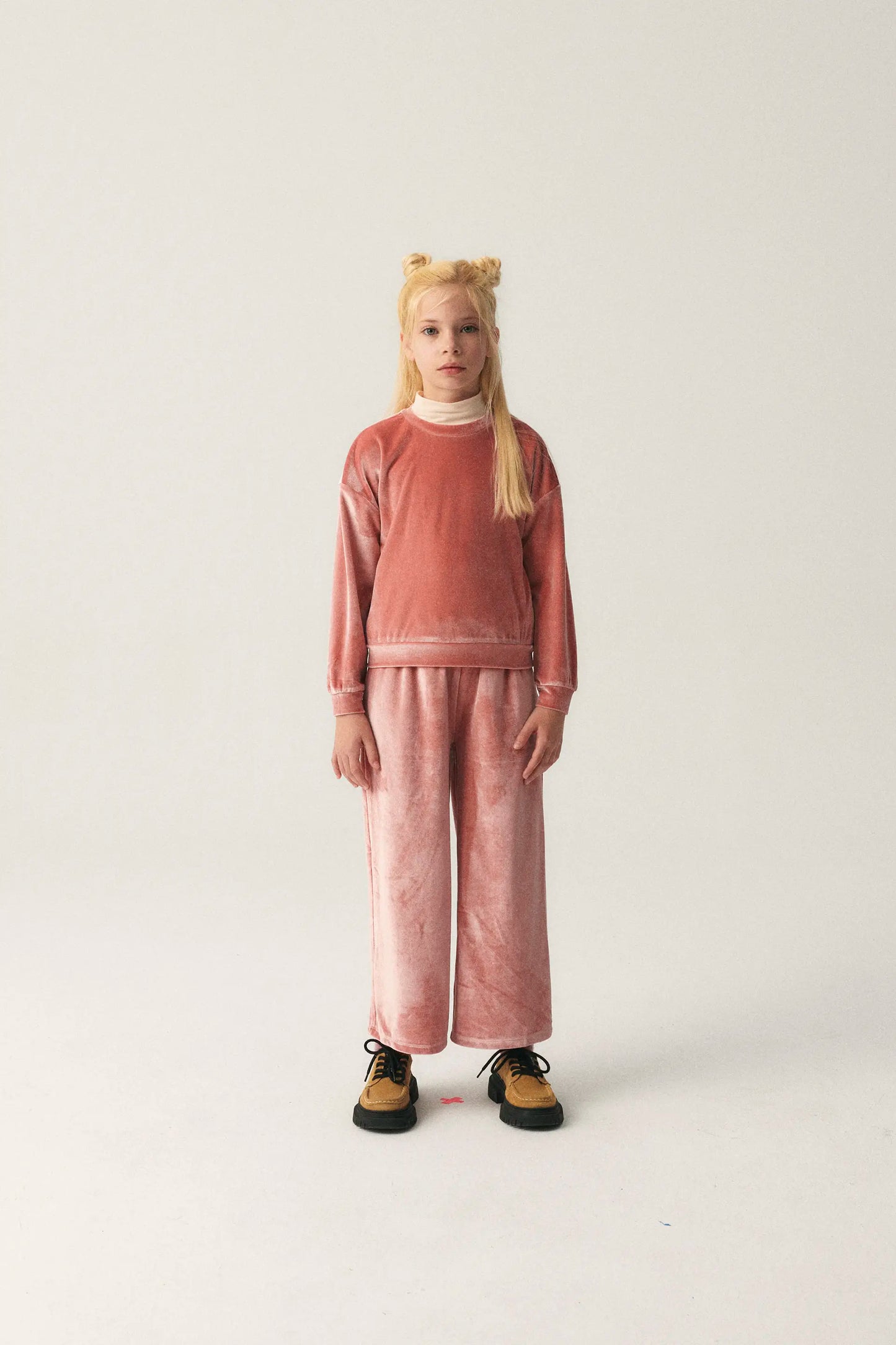 Unisex sweatshirt in pink velvet