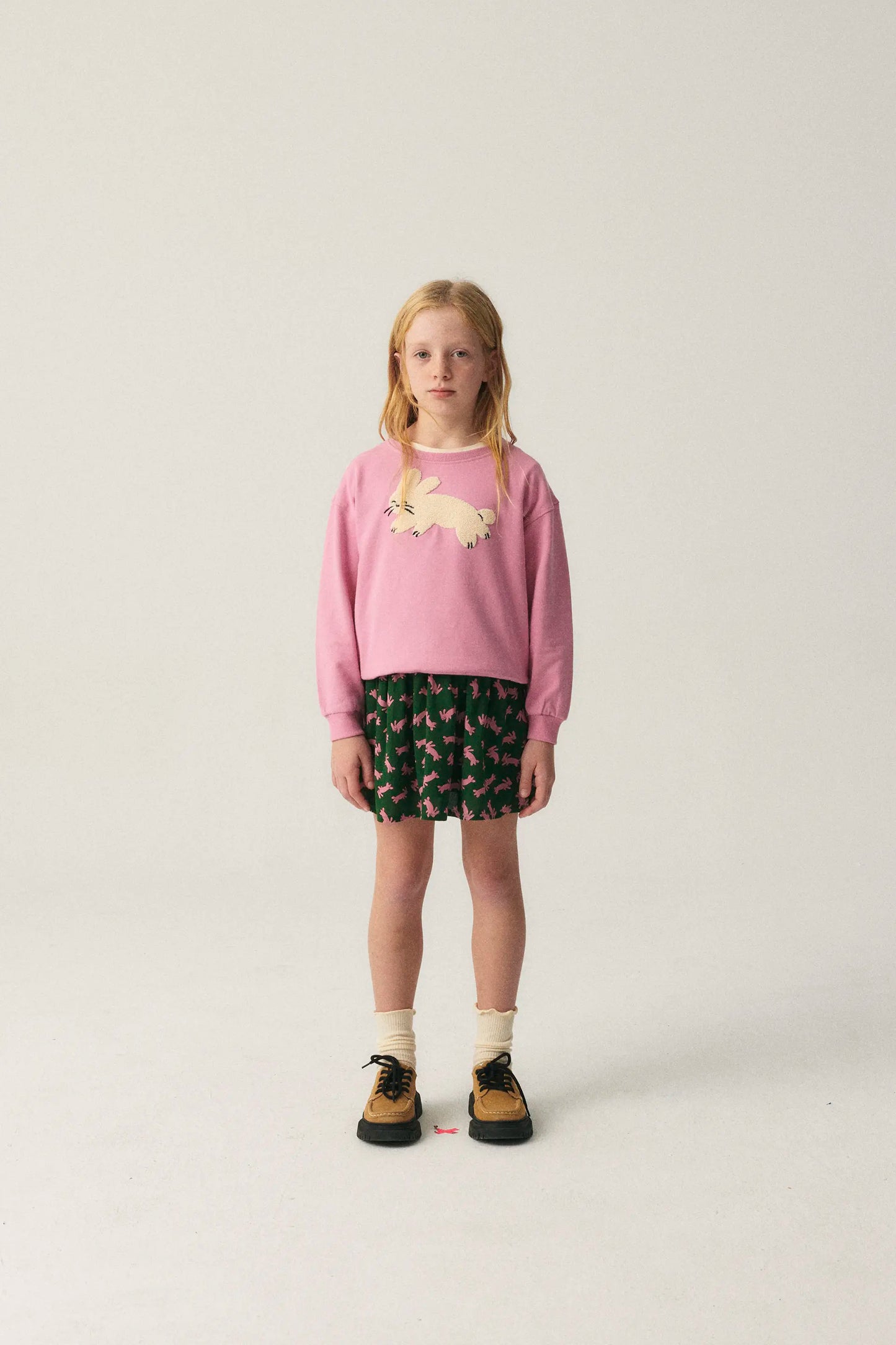 Sudadera unisex de felpa con gráfica de conejo