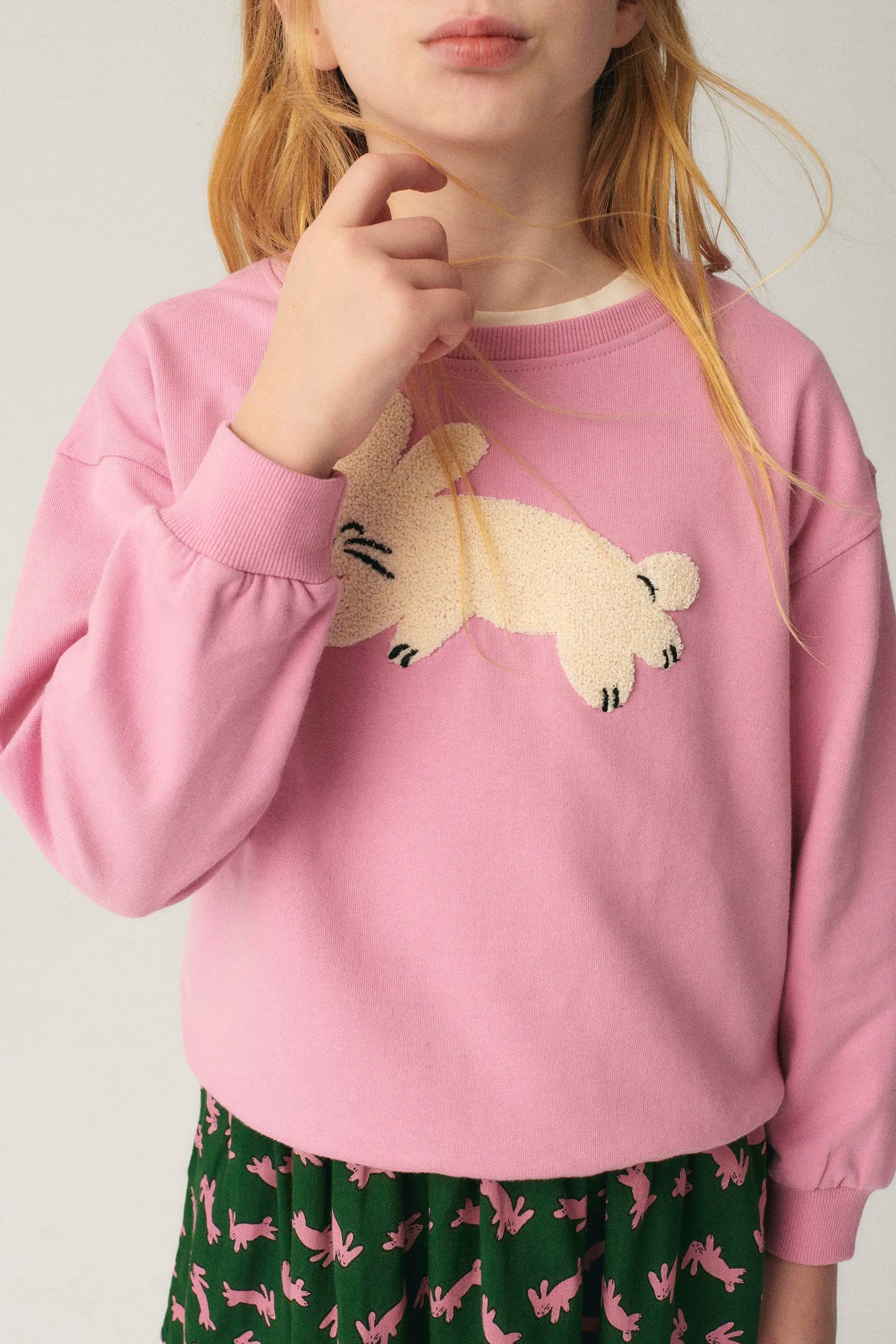 Sudadera unisex de felpa con gráfica de conejo