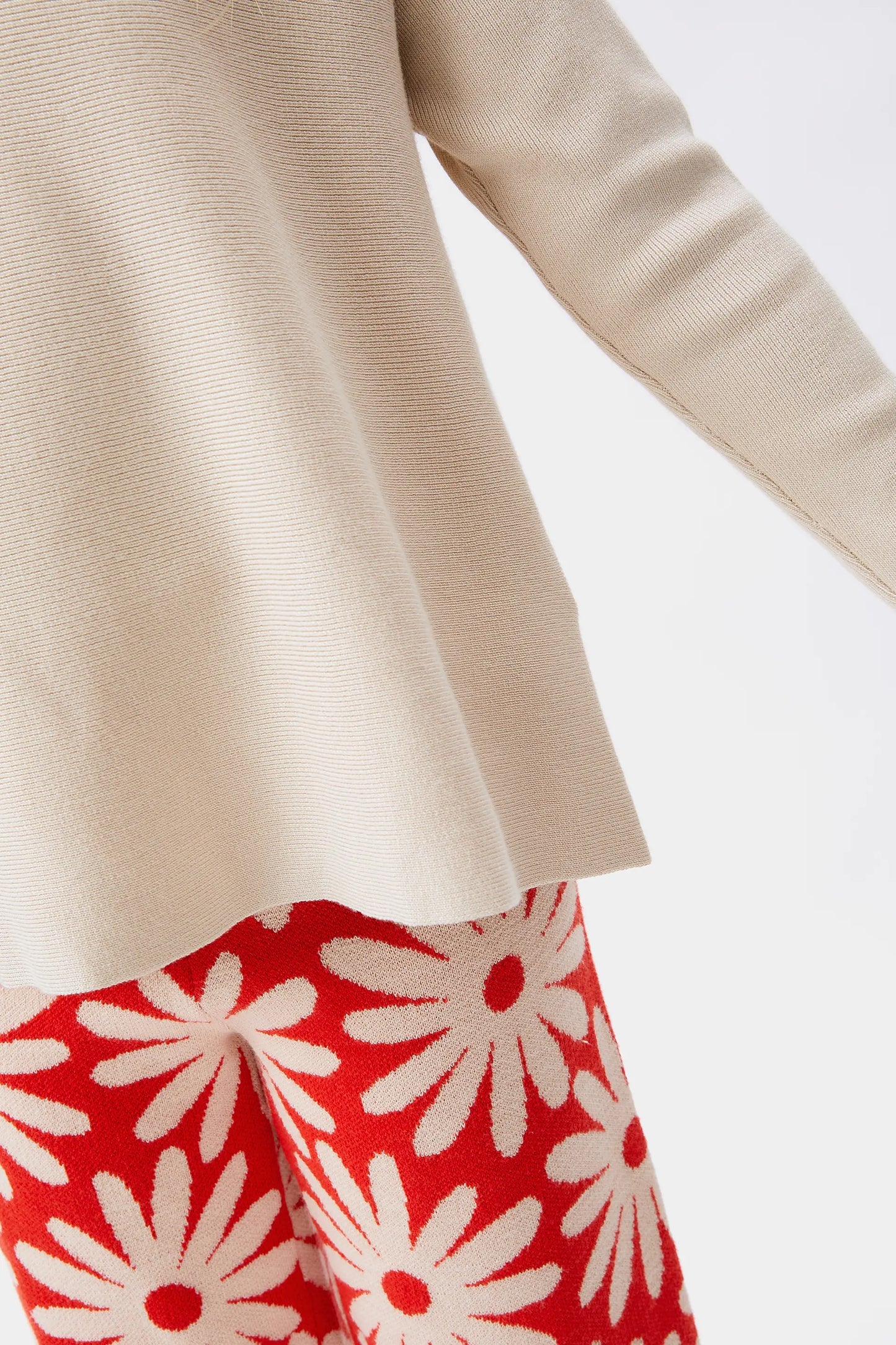 Maglia svasata bianca da bambina