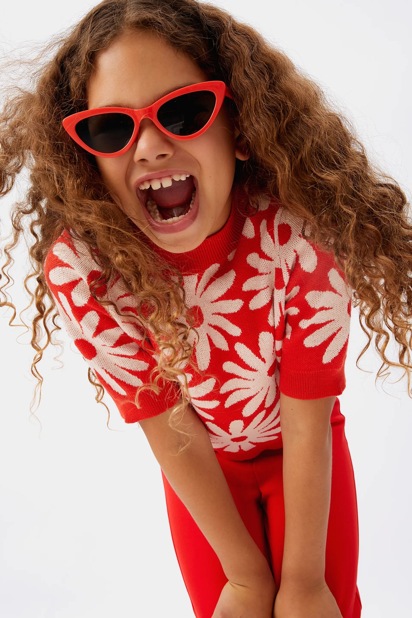 Maglia da bambina con stampa floreale