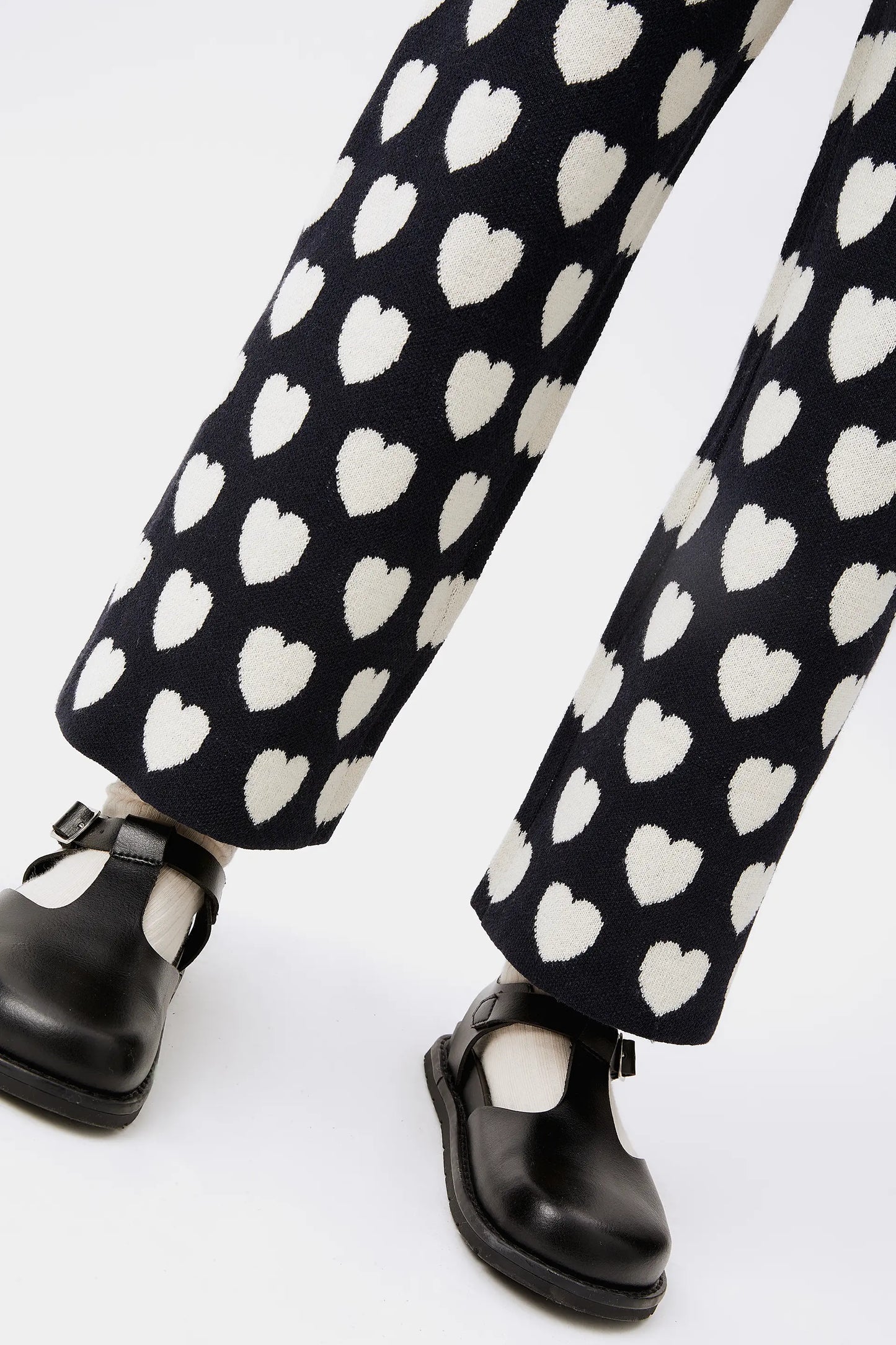 Girl's heart-print pants