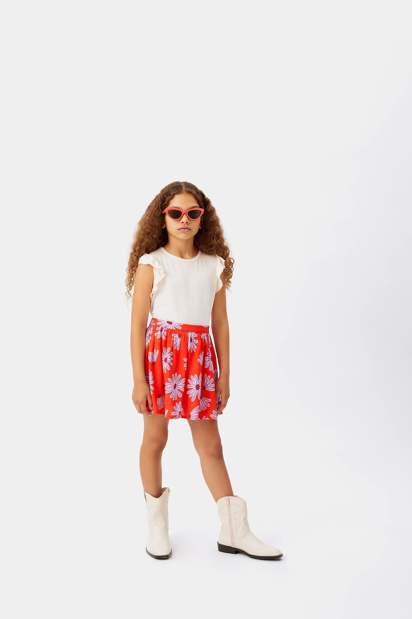 Top da bambina con volant bianchi