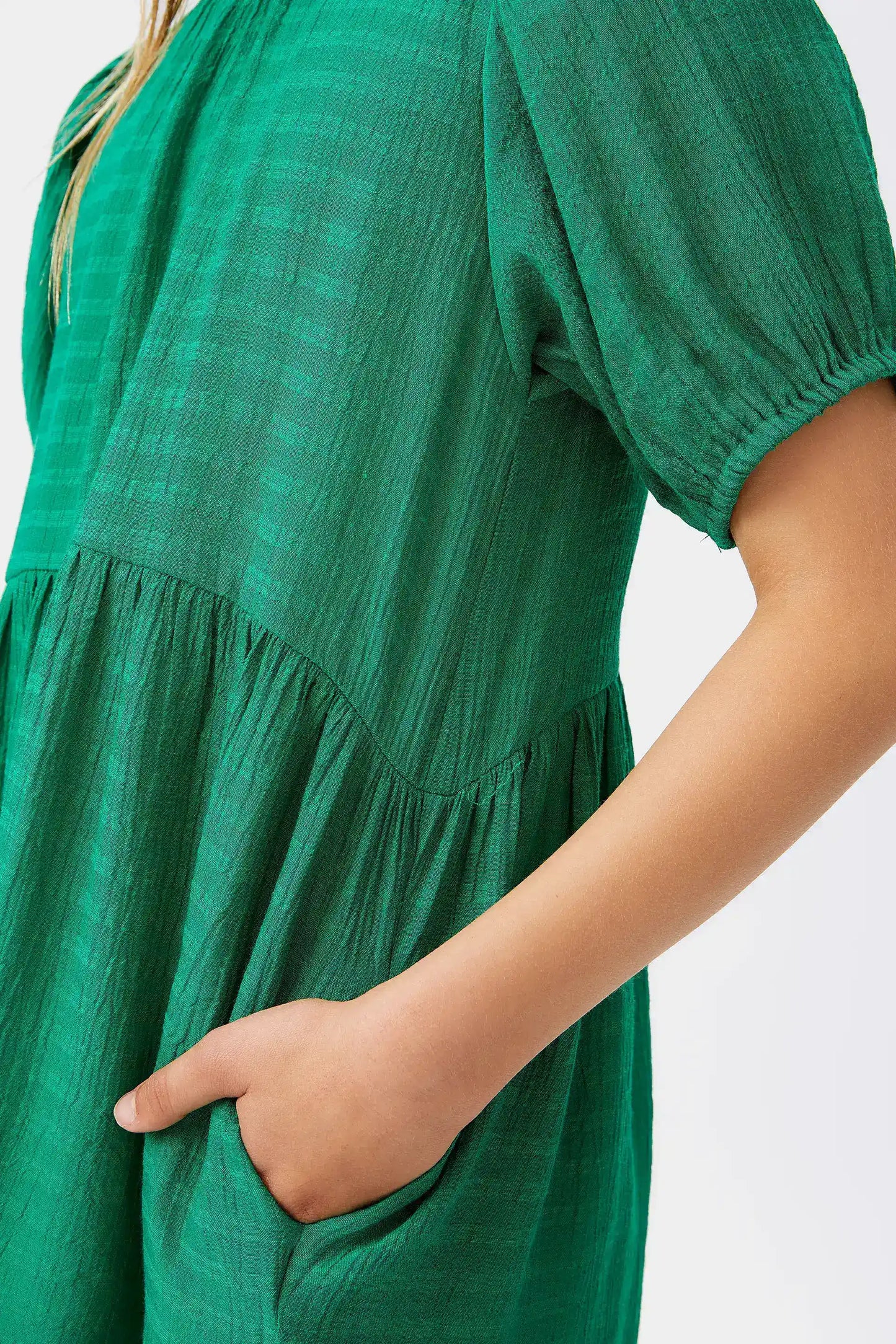 Abito corto verde da bambina