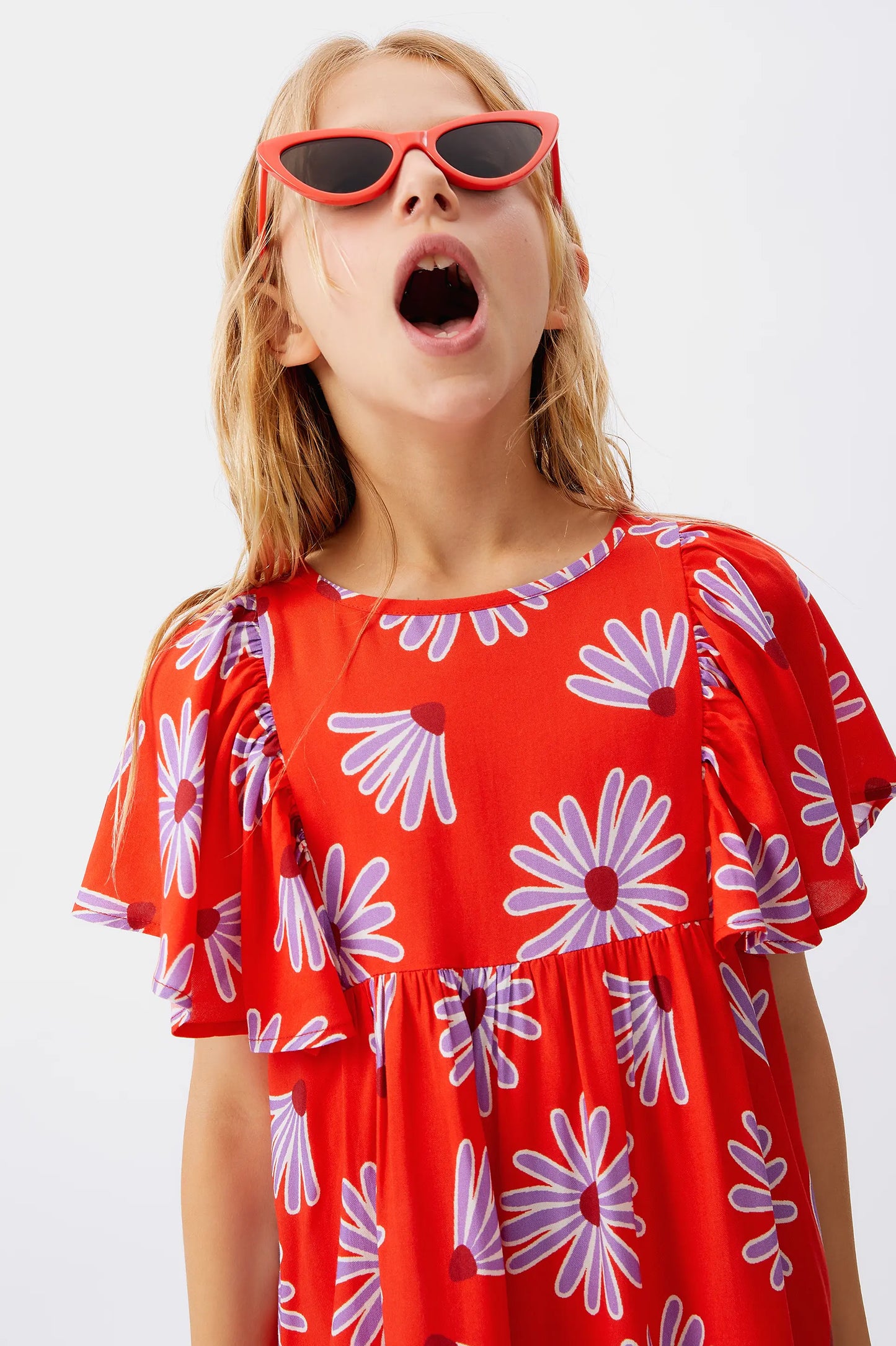 Abito corto da bambina in viscosa Bellis floreale LENZING™ ECOVERO™