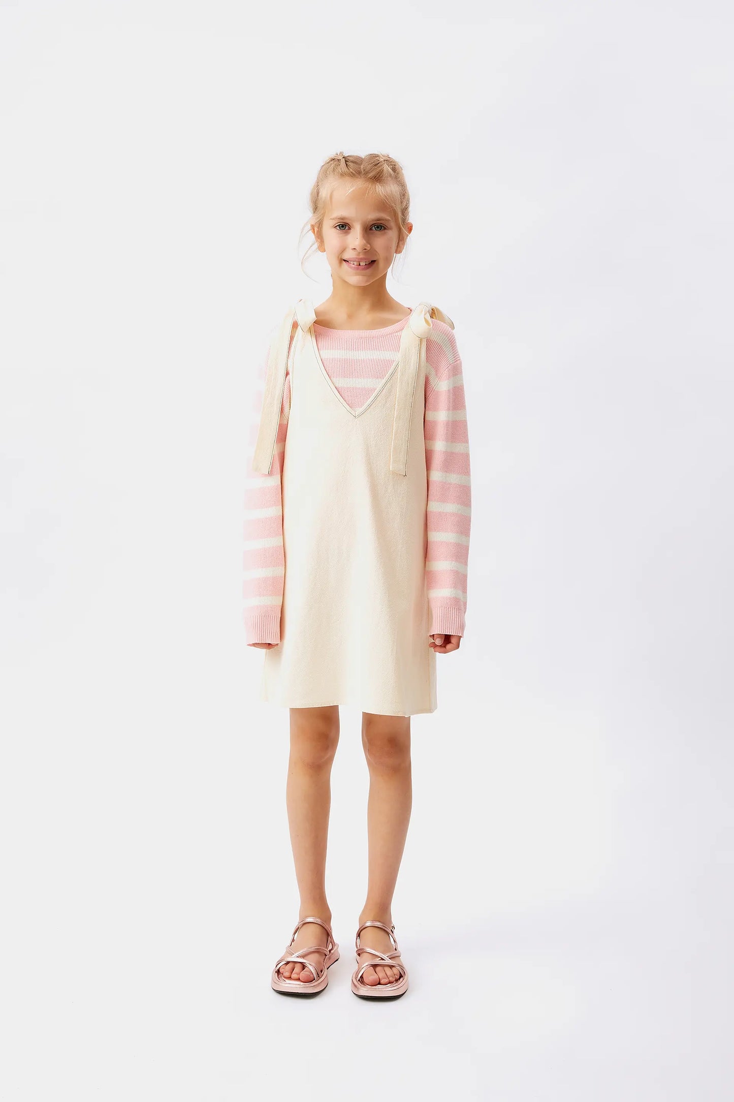 Vestido corto de niña lazada blanco