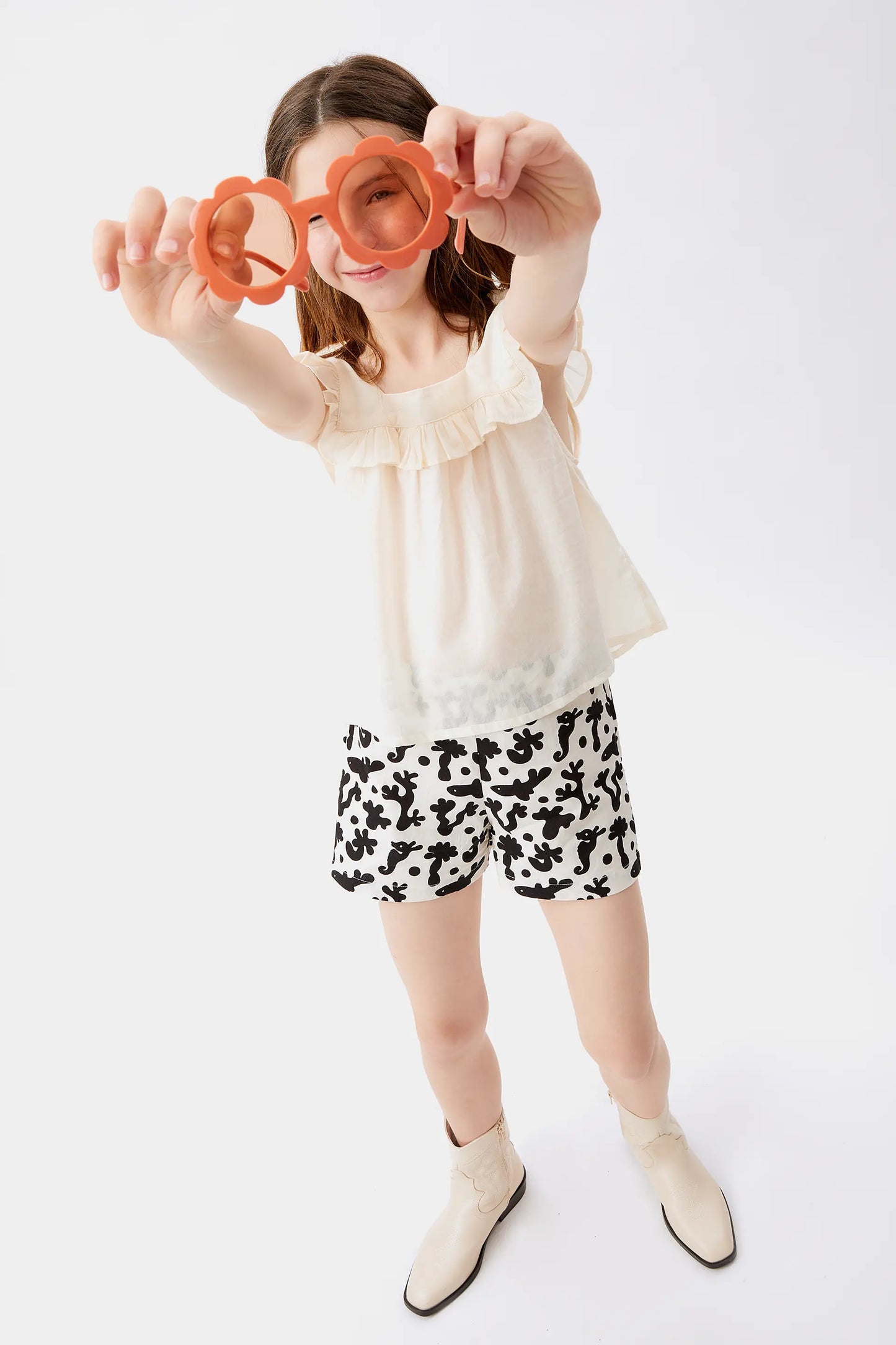 Girl's white ruffle top