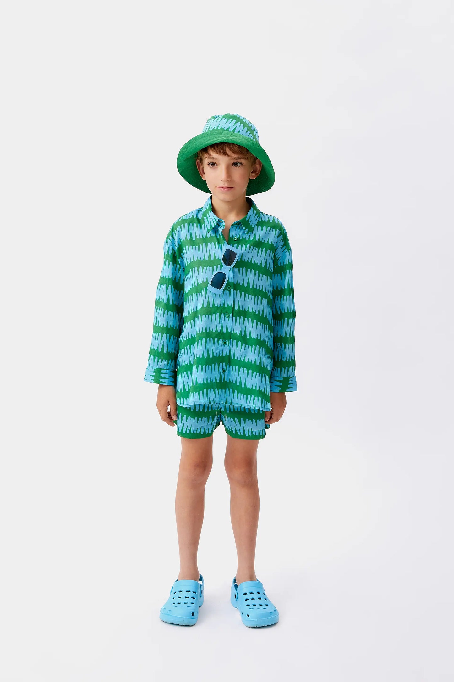 Camicia unisex a righe verdi Summer Vibes