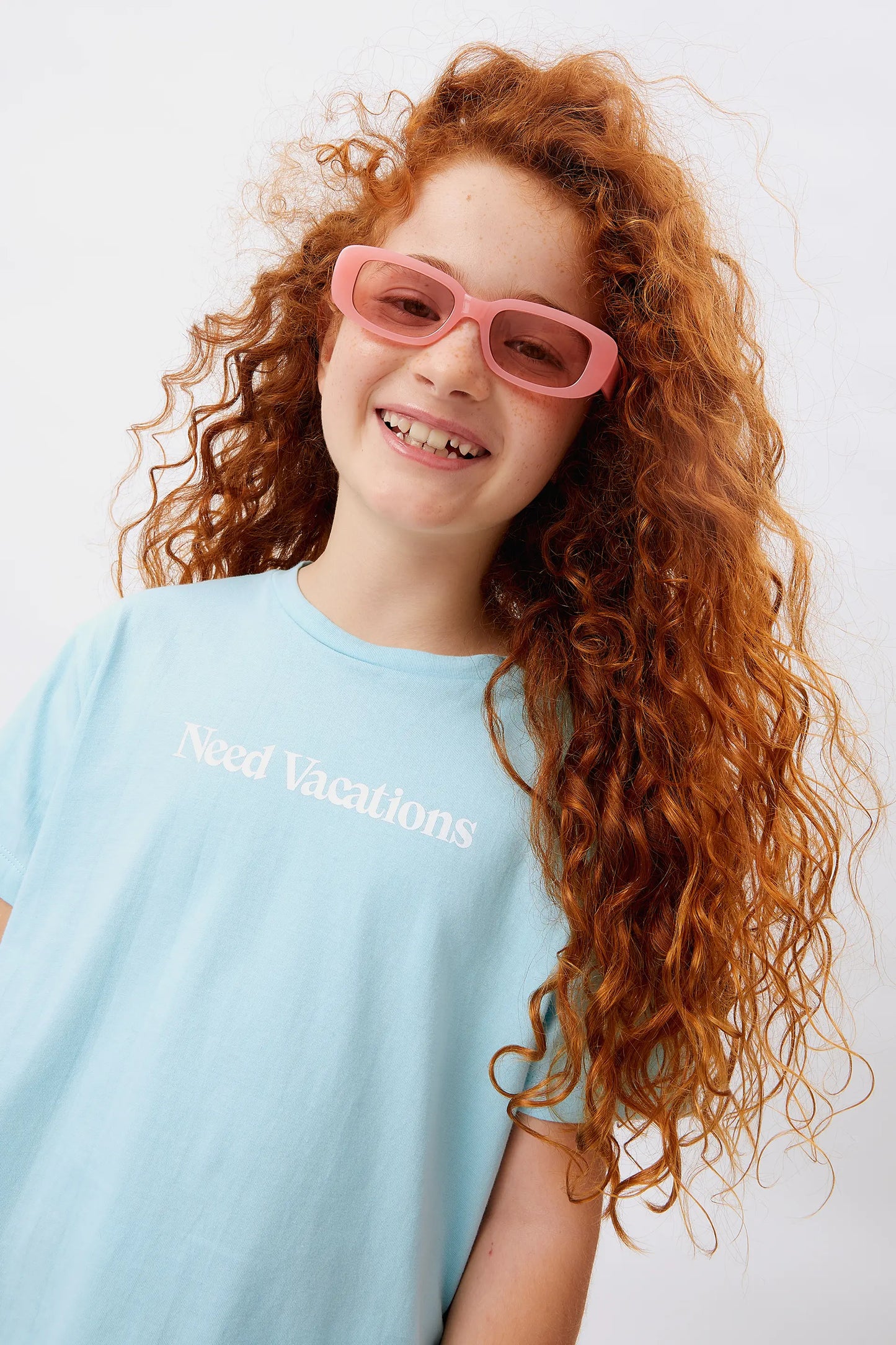 T-shirt unisex blu Need Vacations
