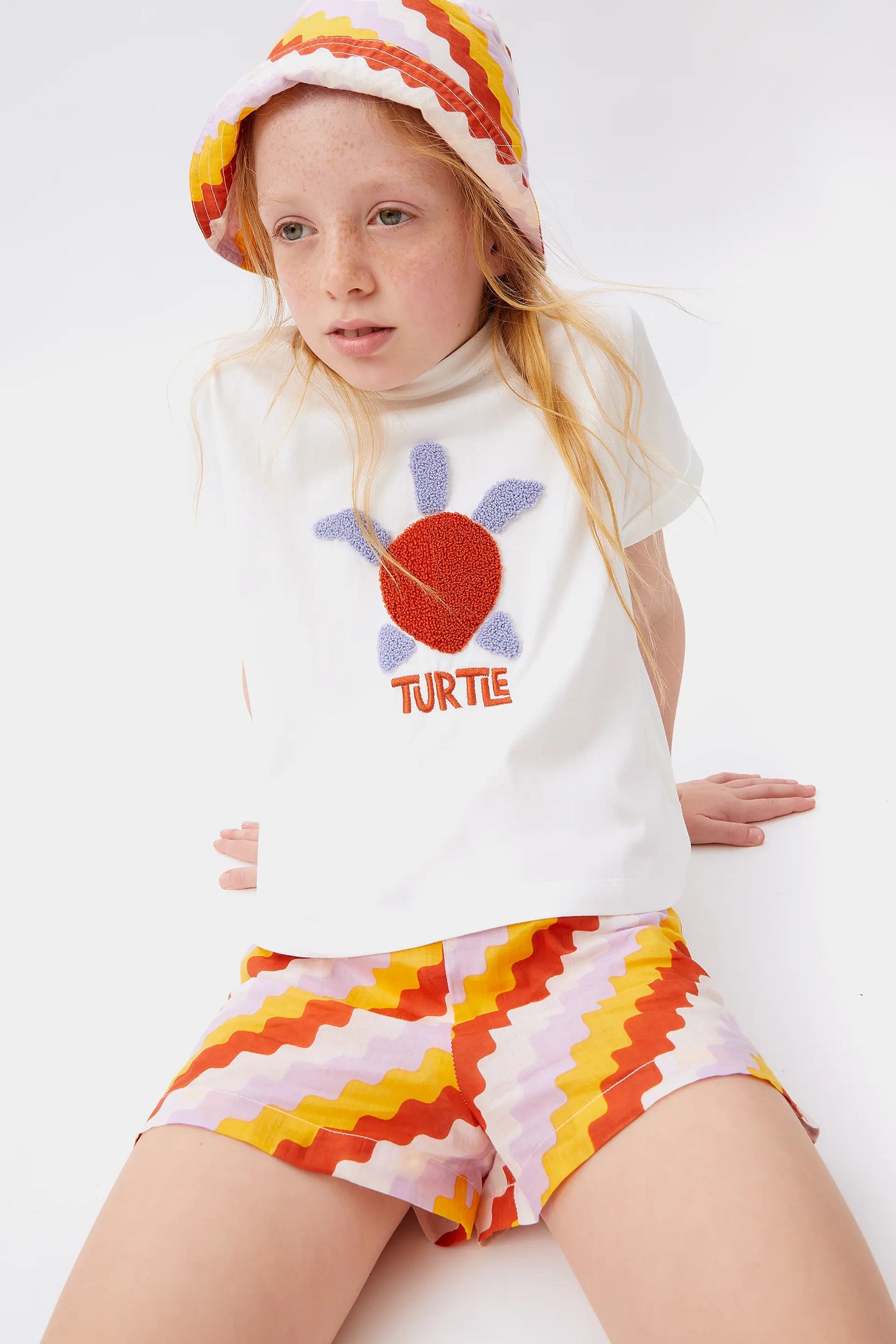White turtle print unisex t-shirt