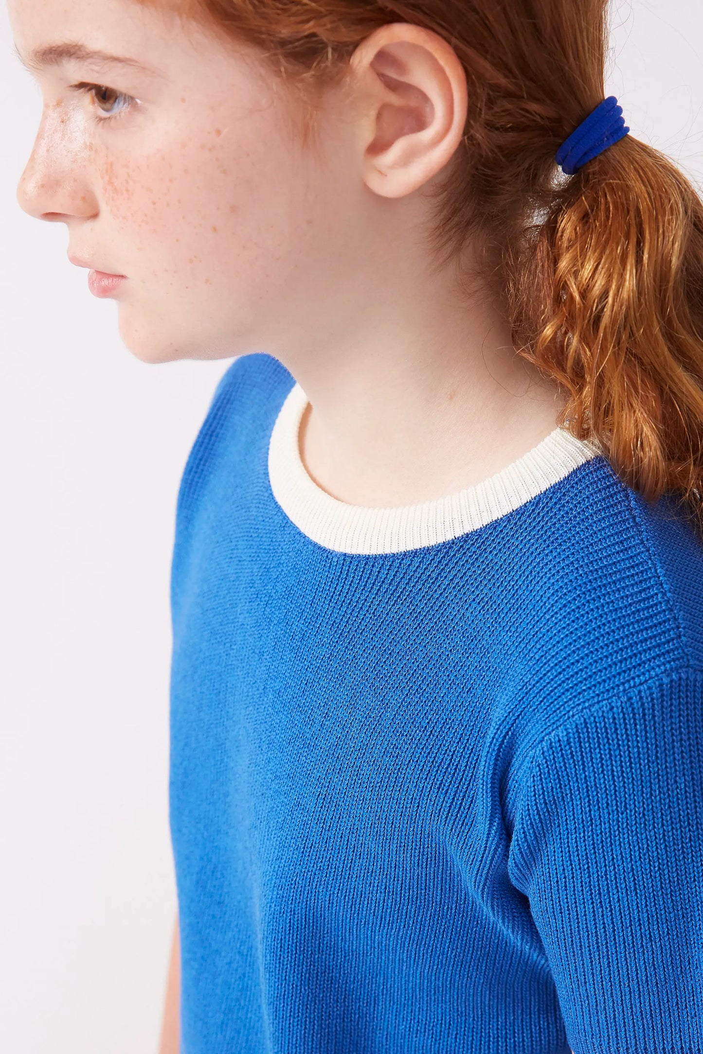Blue short sleeve knit girl's top