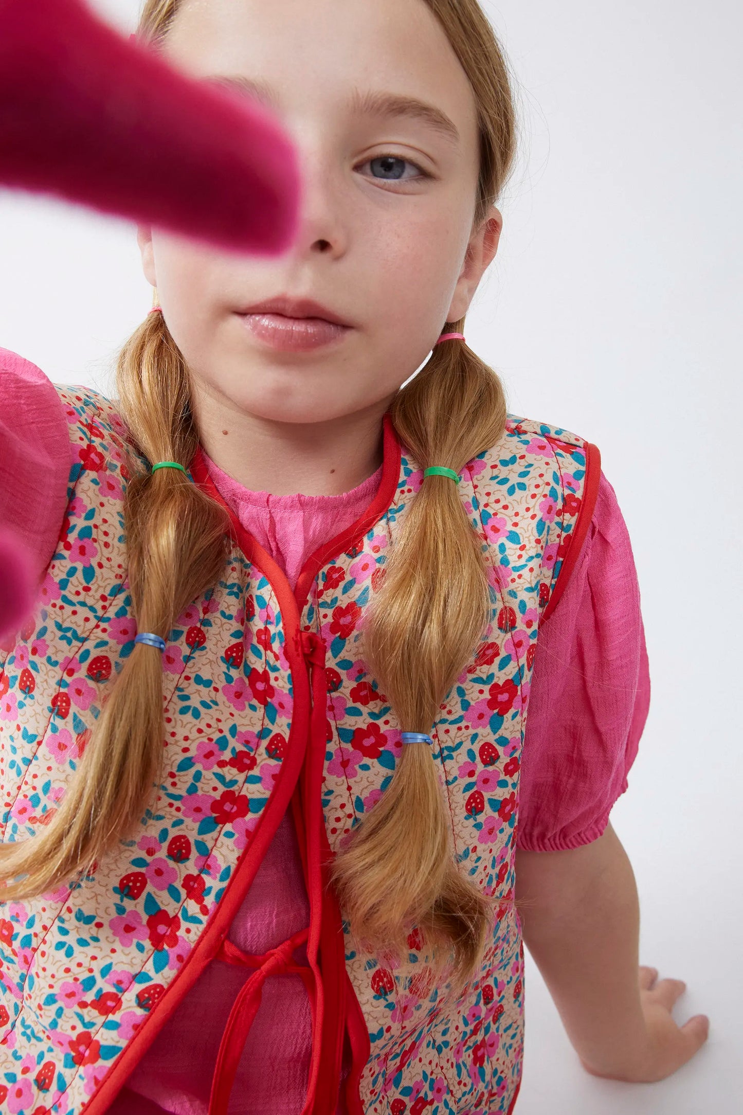 Gilet bambina con fiocchi stampa Sugar