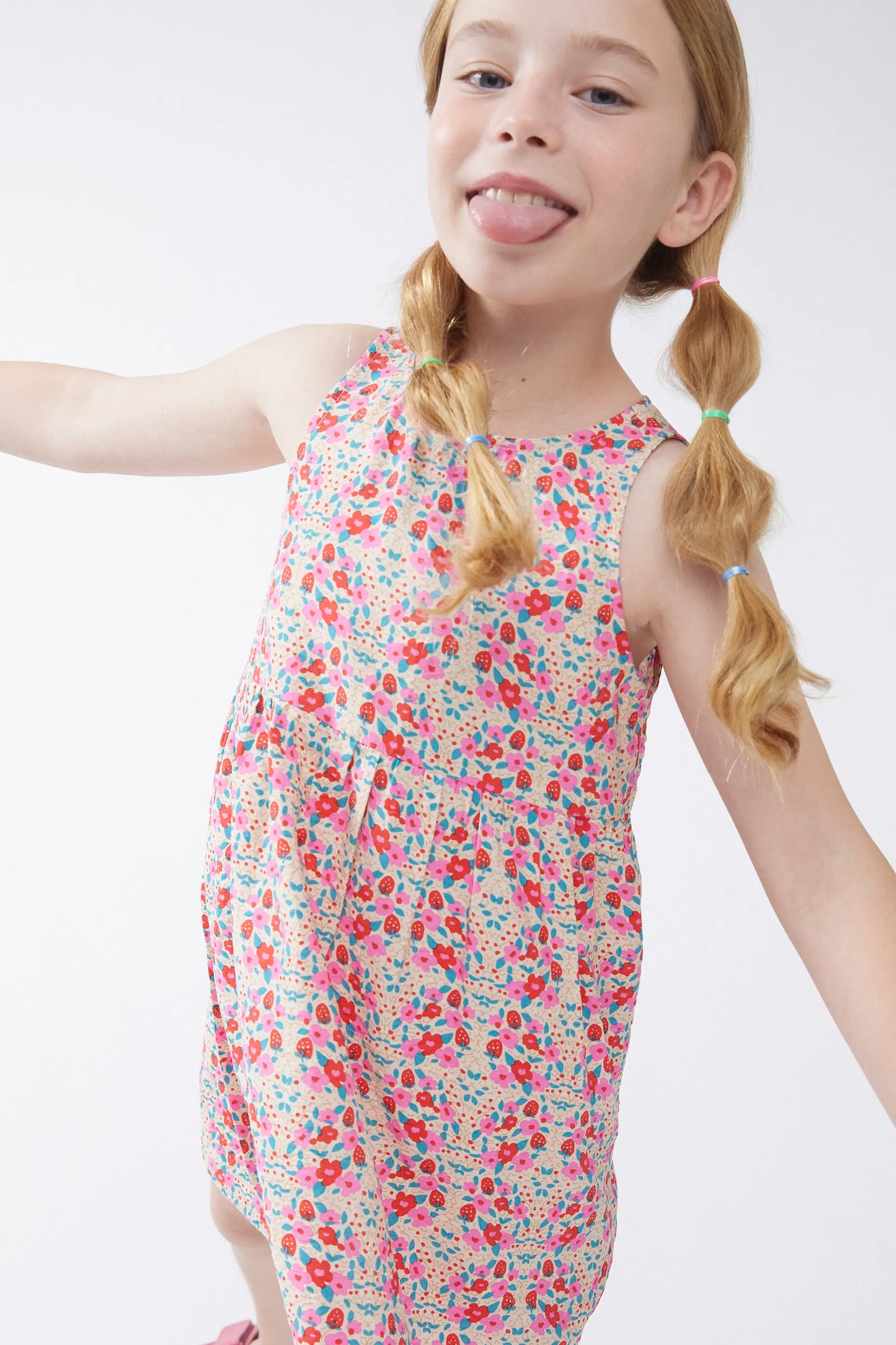 Short dress for girls with a sugar print