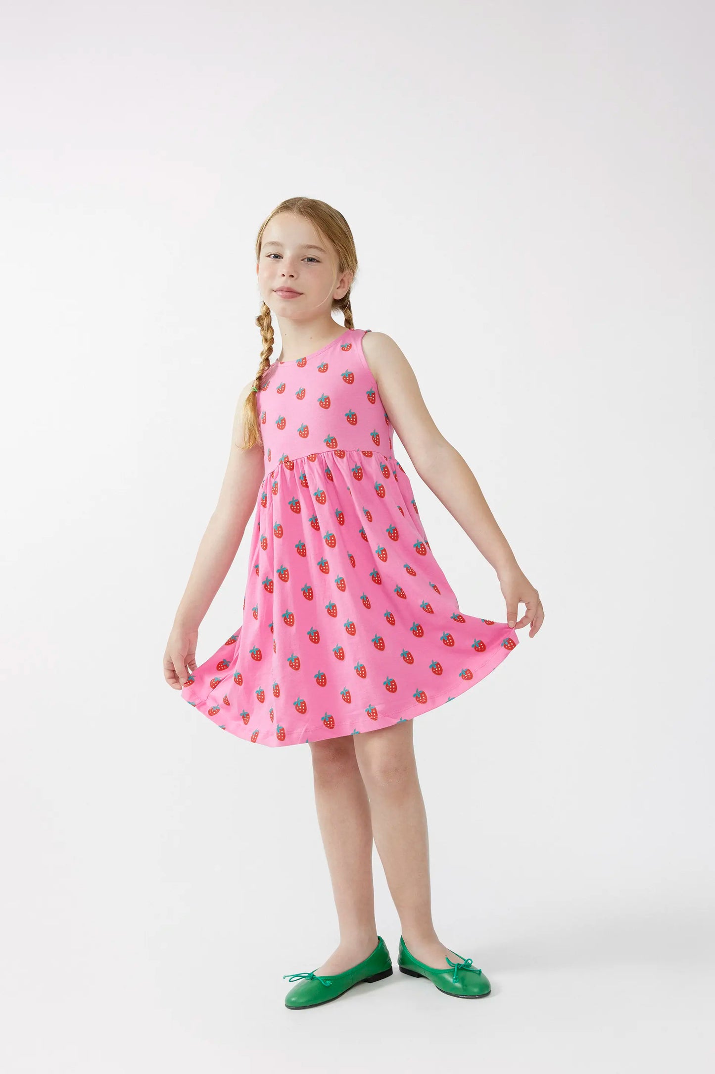 Short sleeveless girl's dress with Sugar print