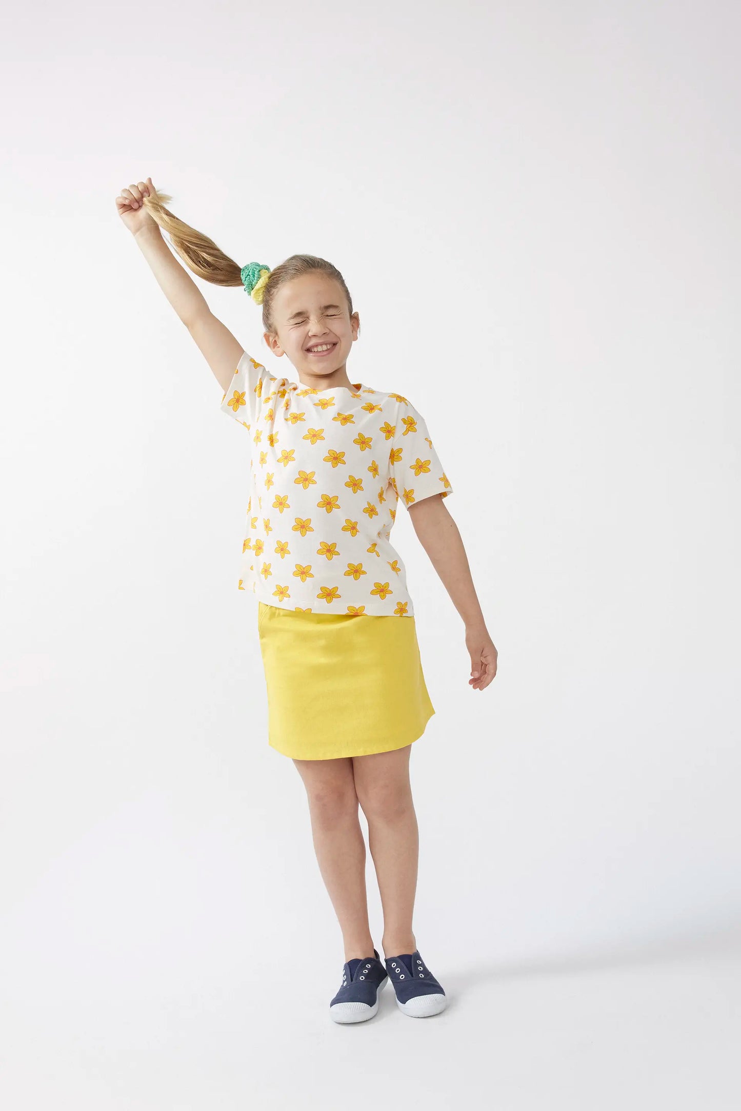 T-shirt unisex con stampa floreale