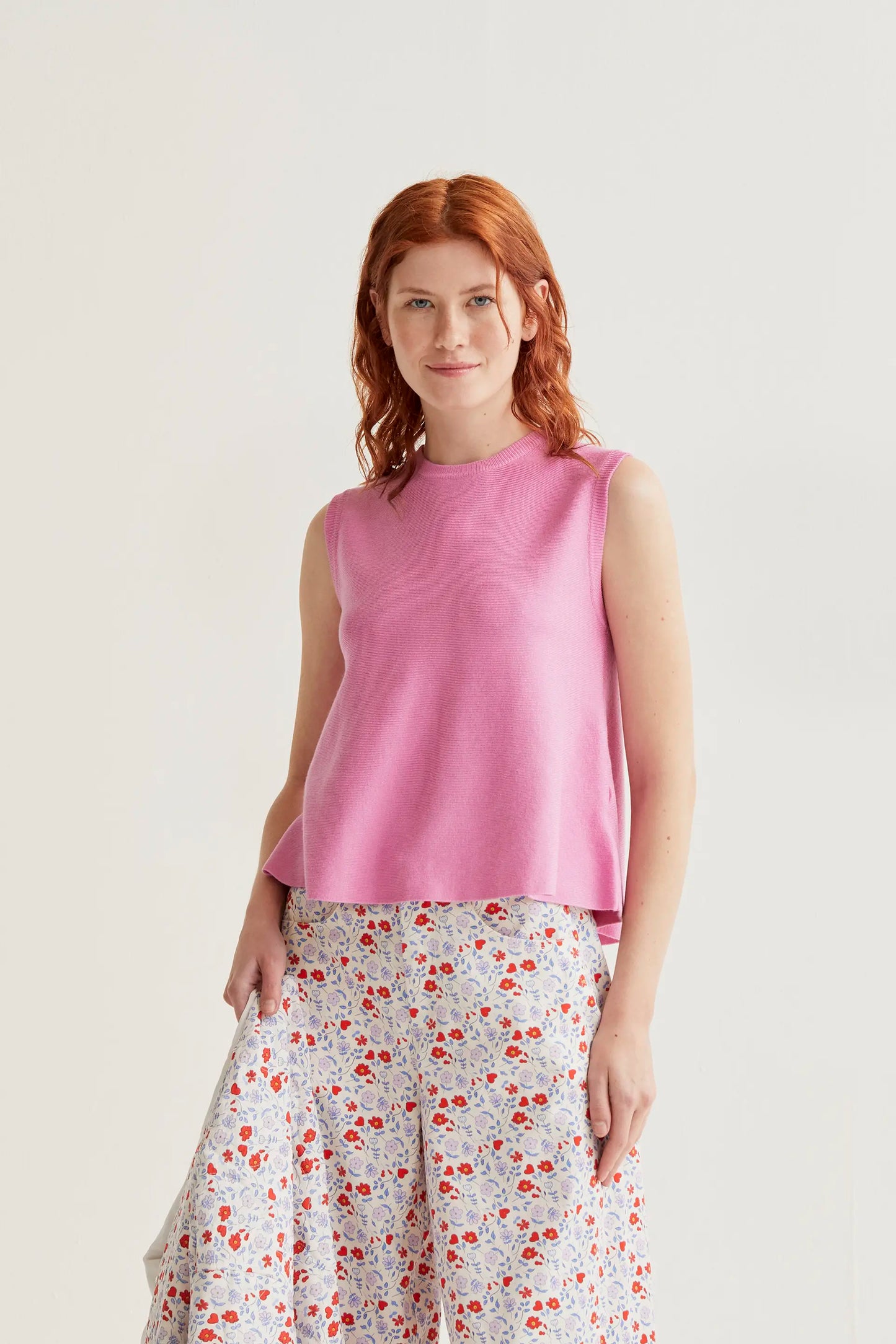 top in maglia rosa basic