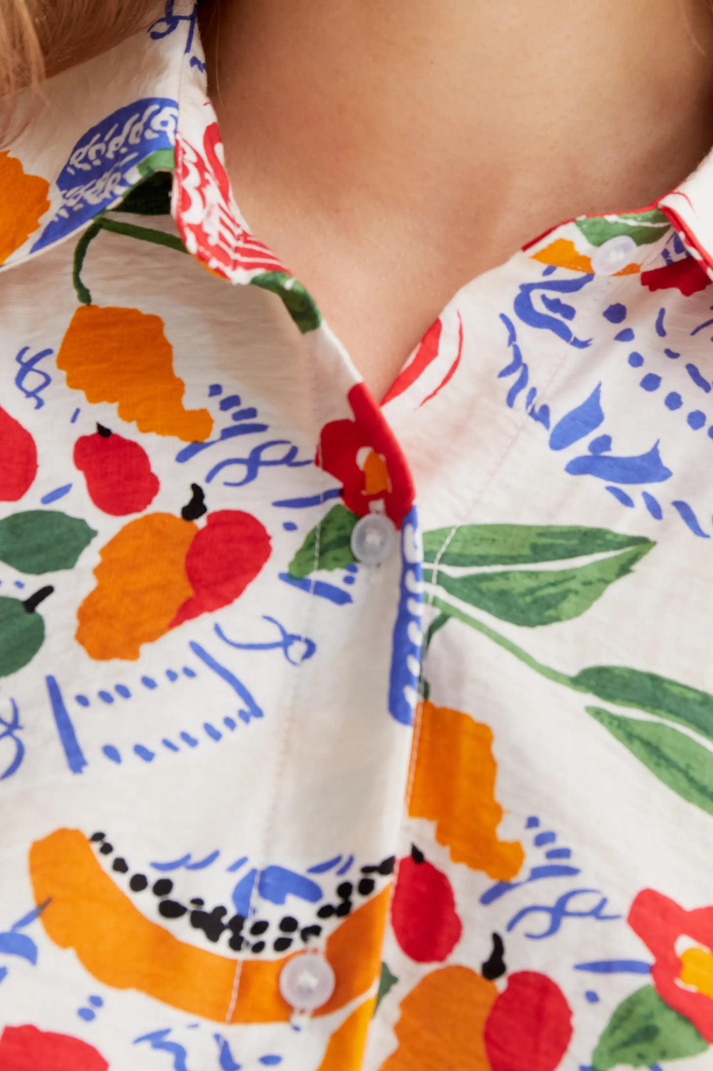Camicia con stampa lussureggiante