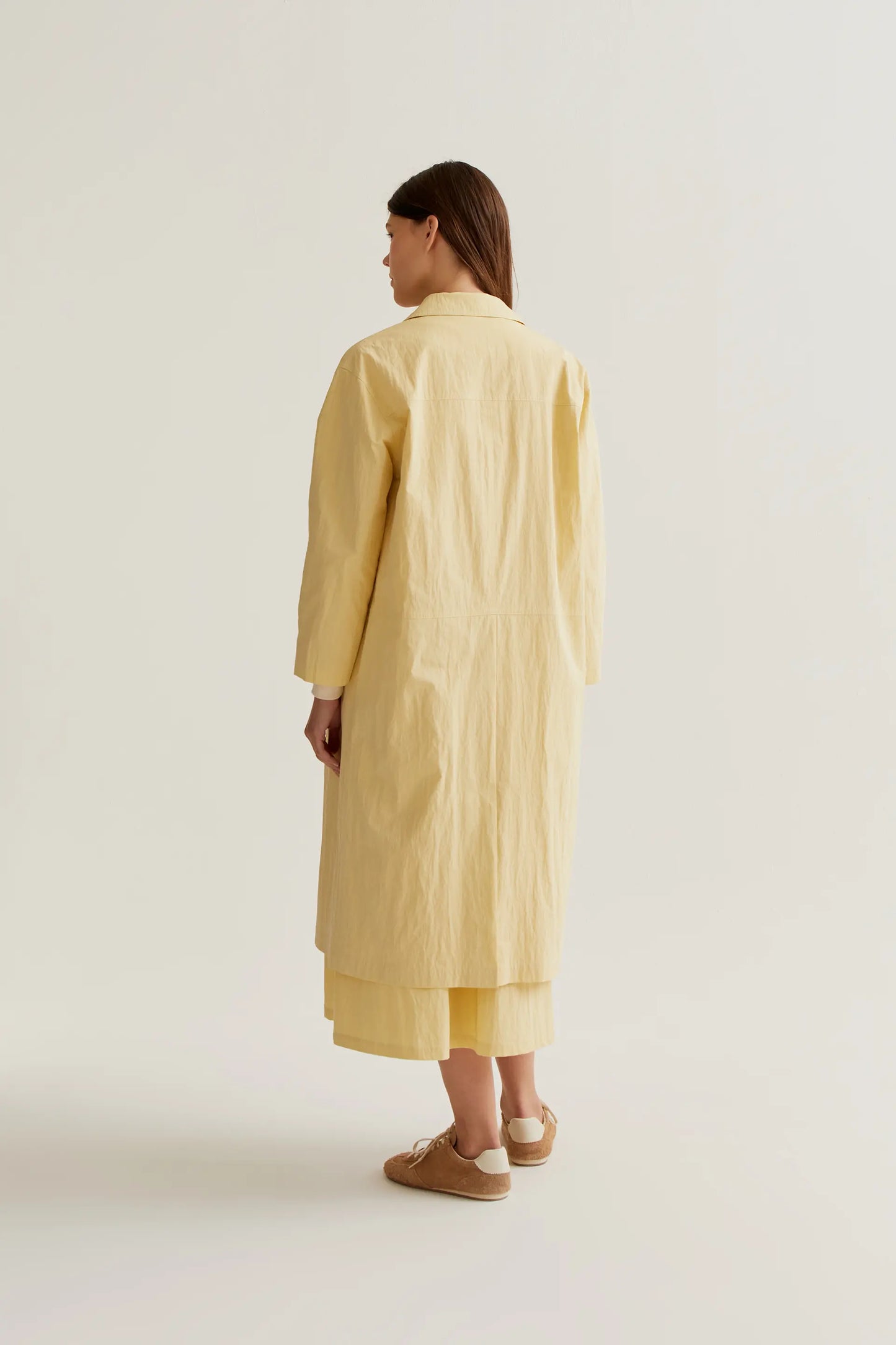 Trench giallo chiaro