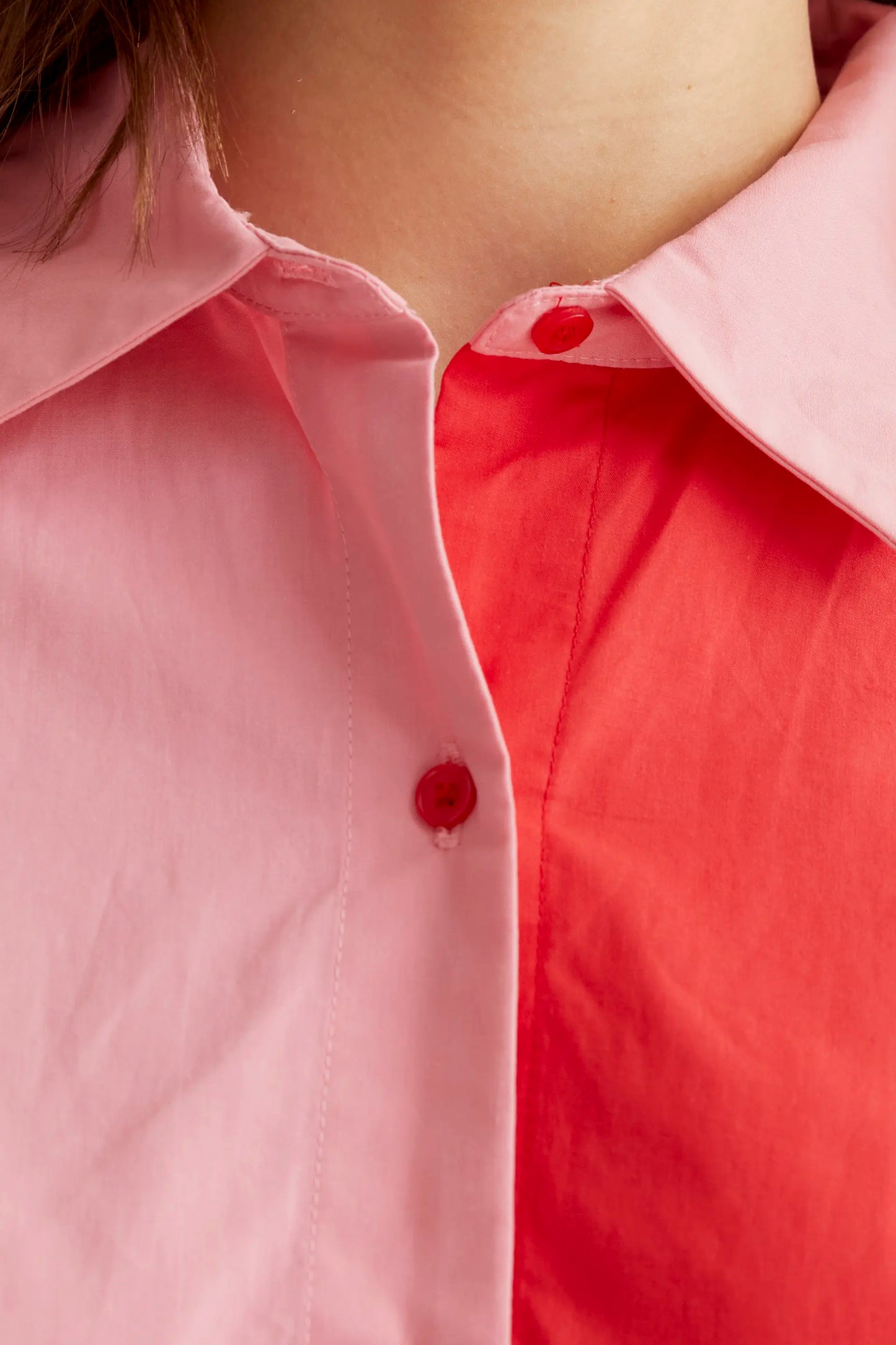 Camisa 100% algodón bicolor rosa y rojo