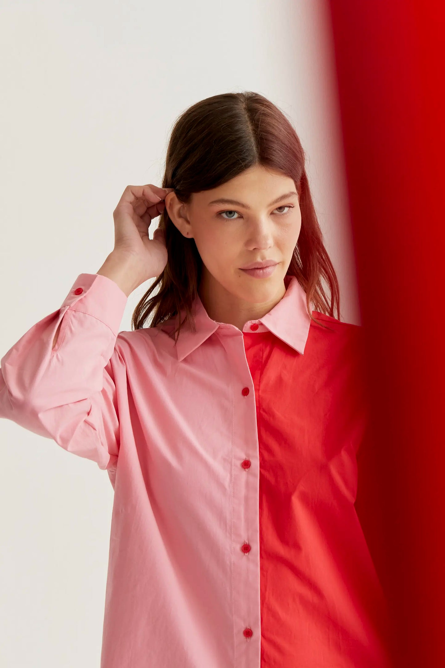 Camisa 100% algodón bicolor rosa y rojo