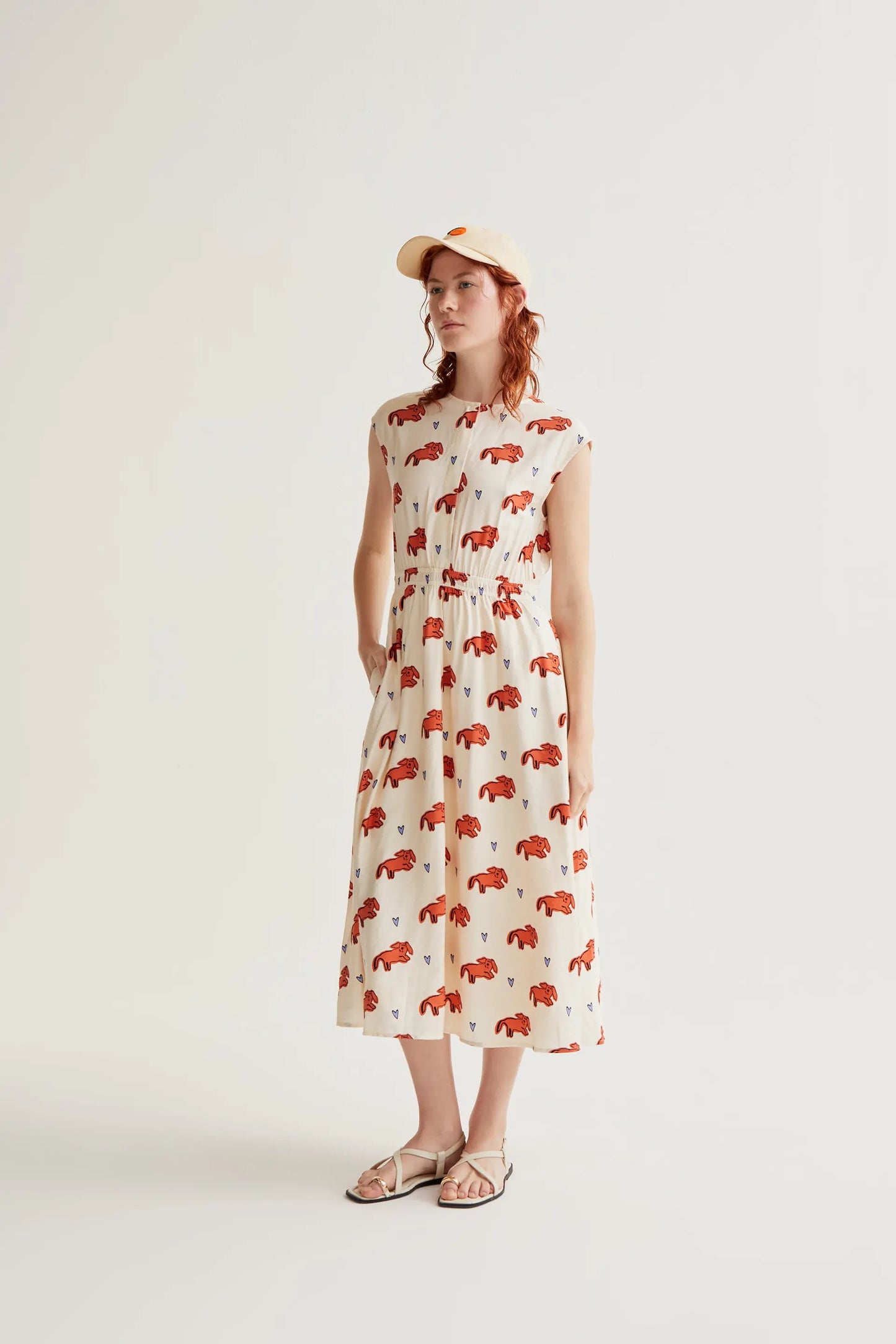 Vestido midi con estampado Tochi