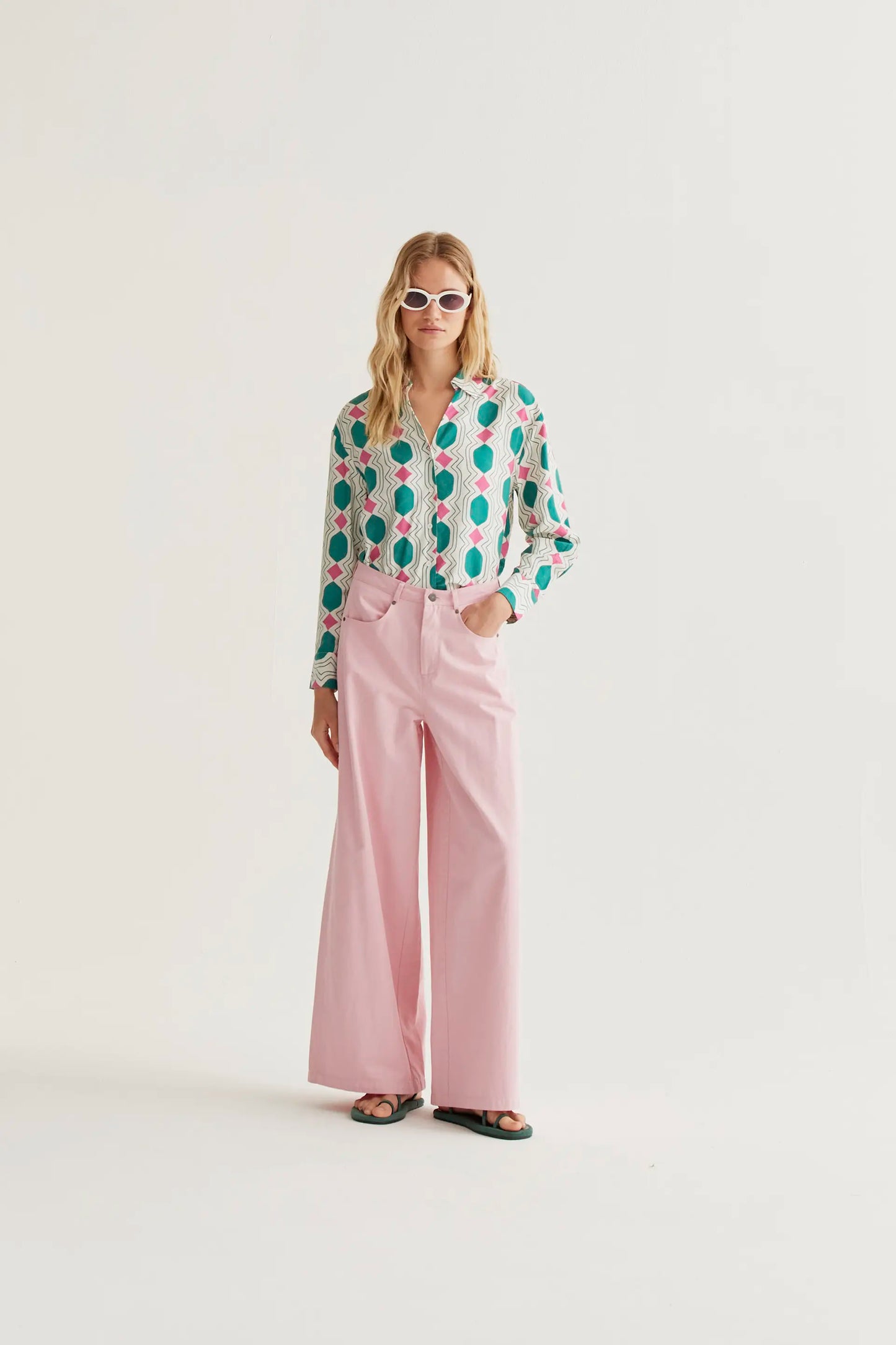 Camicia con stampa geometrica