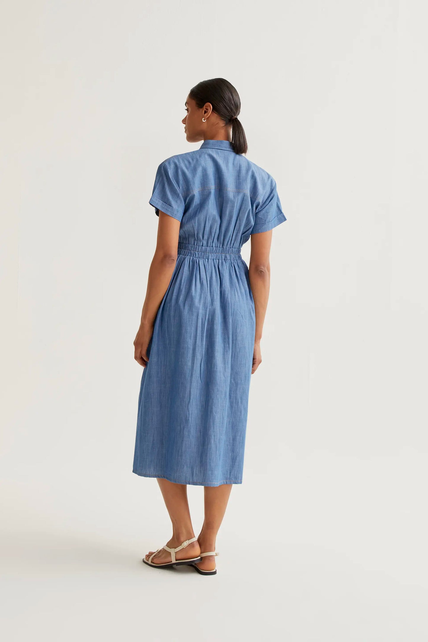 Vestido midi 100% algodón chambray azul claro manga corta