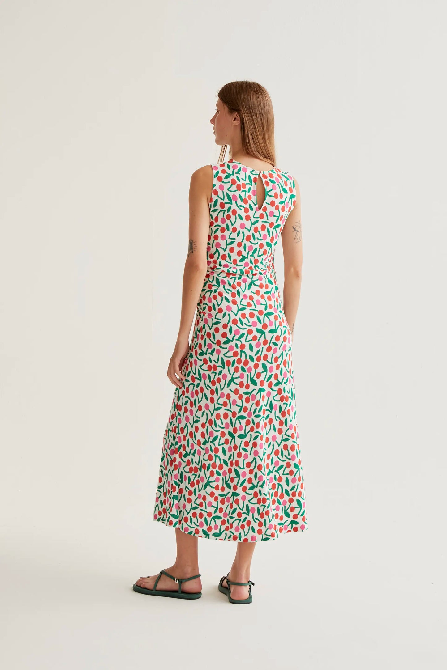 Vestido largo con estampado Guinda