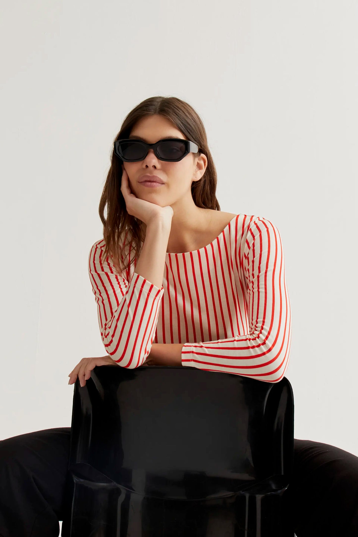 T-shirt with red striped print