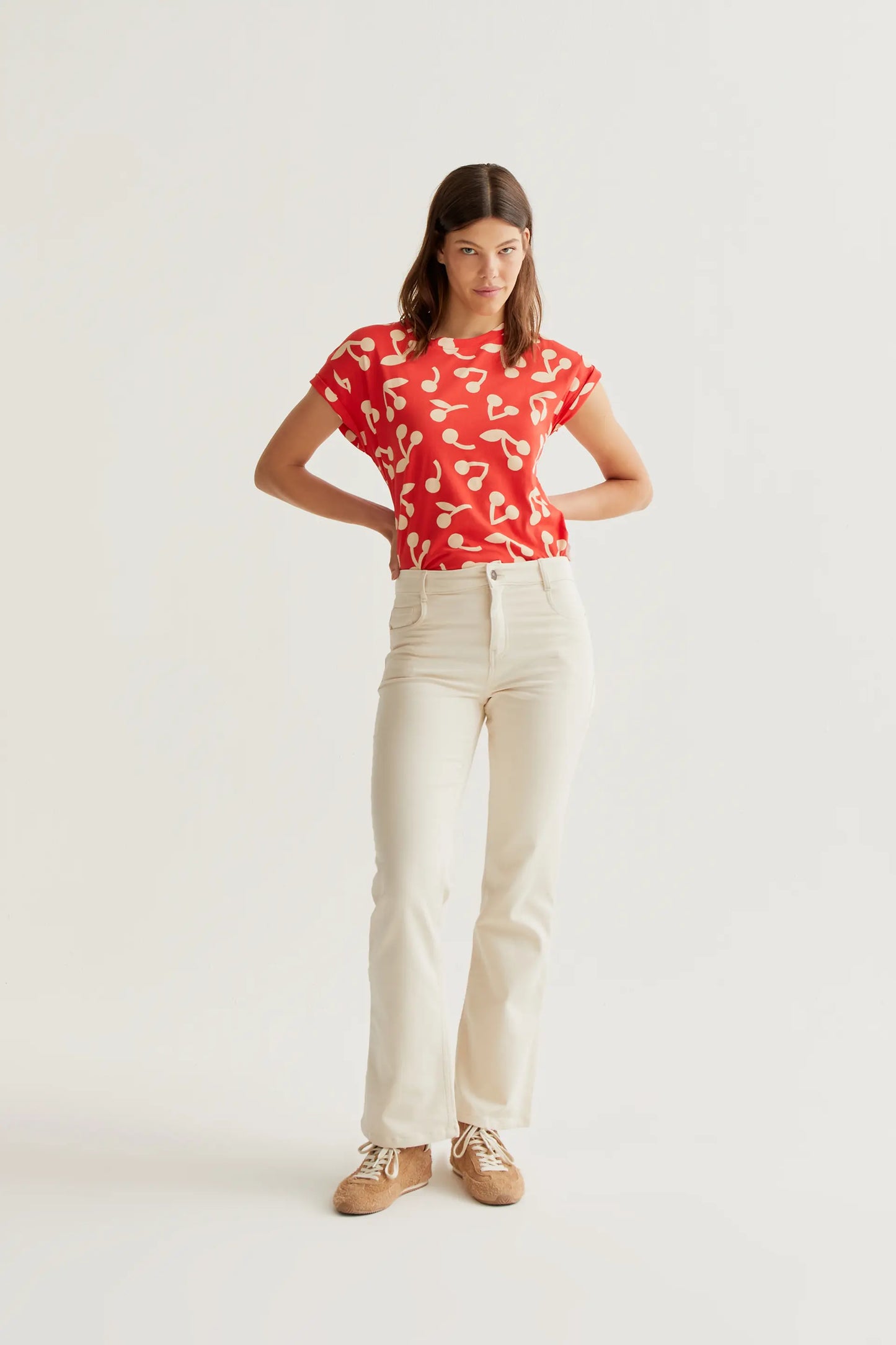 Camiseta con estampado Red Guinda