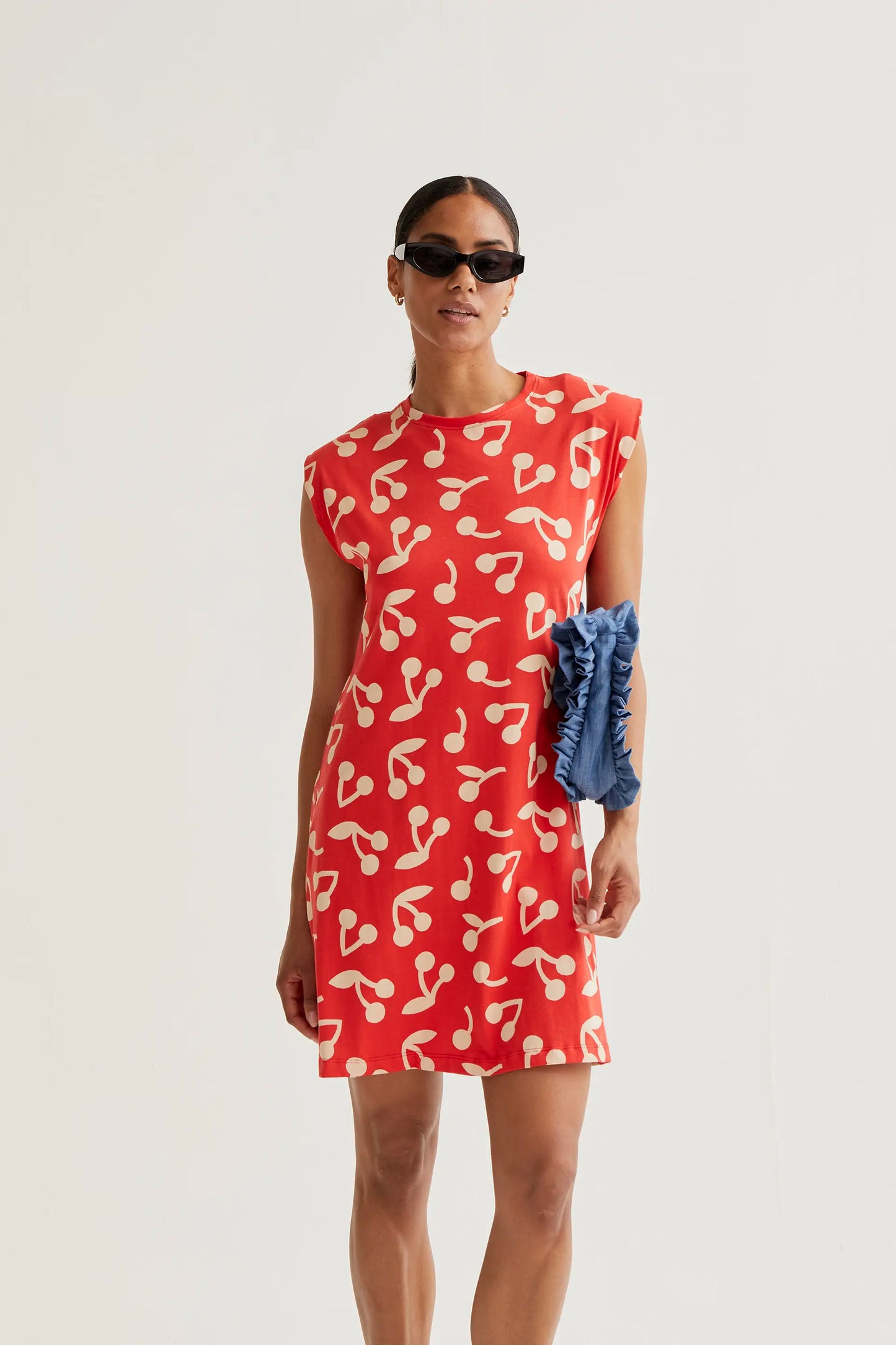 Vestido corto con estampado Red Guinda