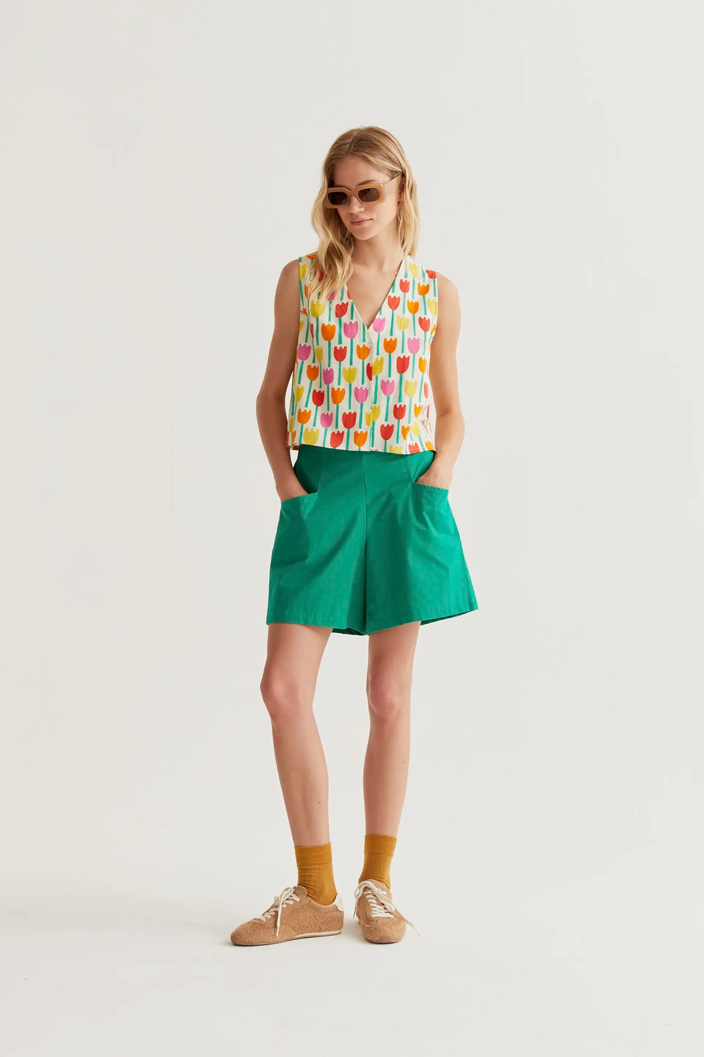 Gilet con stampa a tulipano