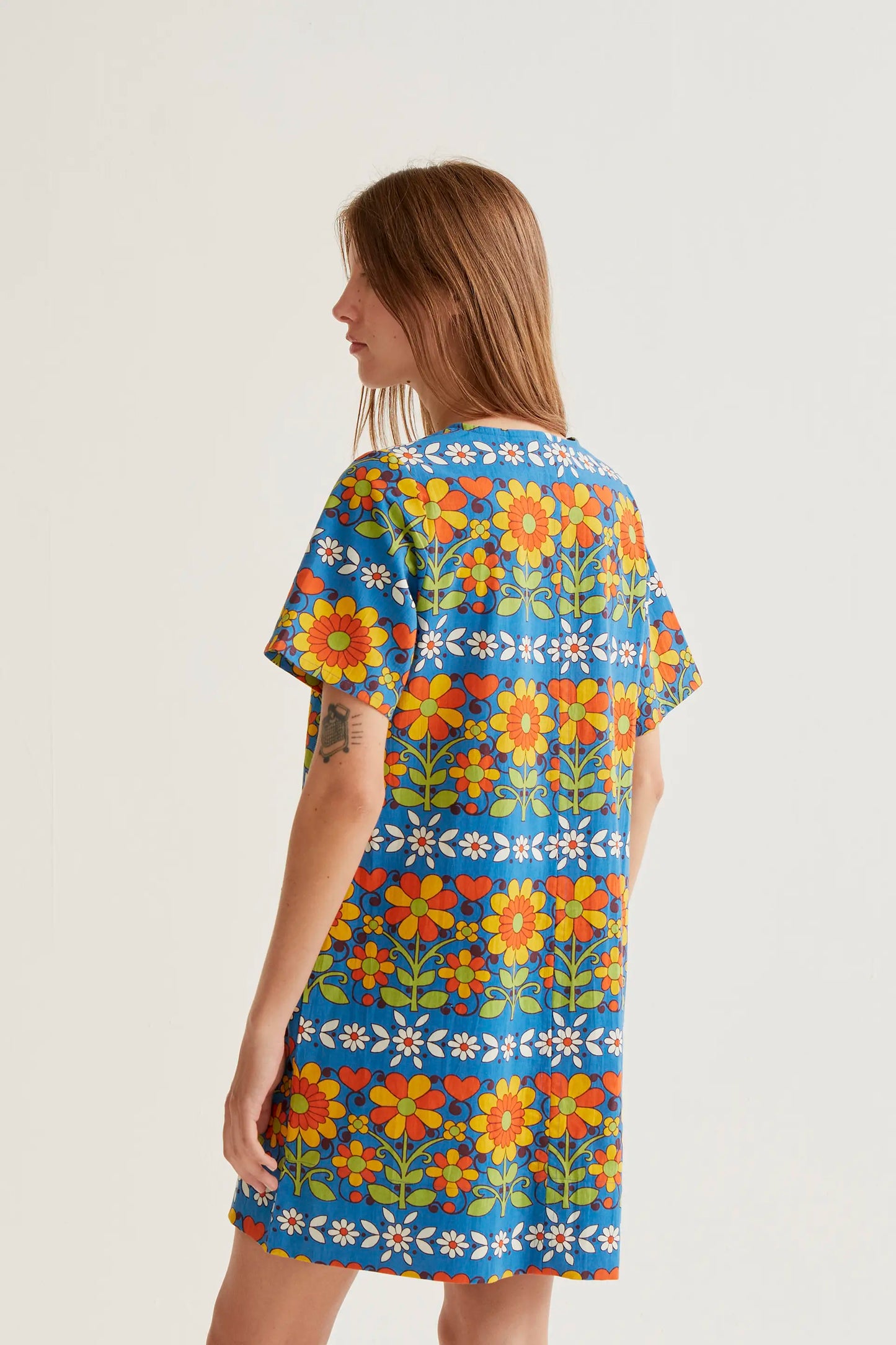 Vestido corto con estampado Garden
