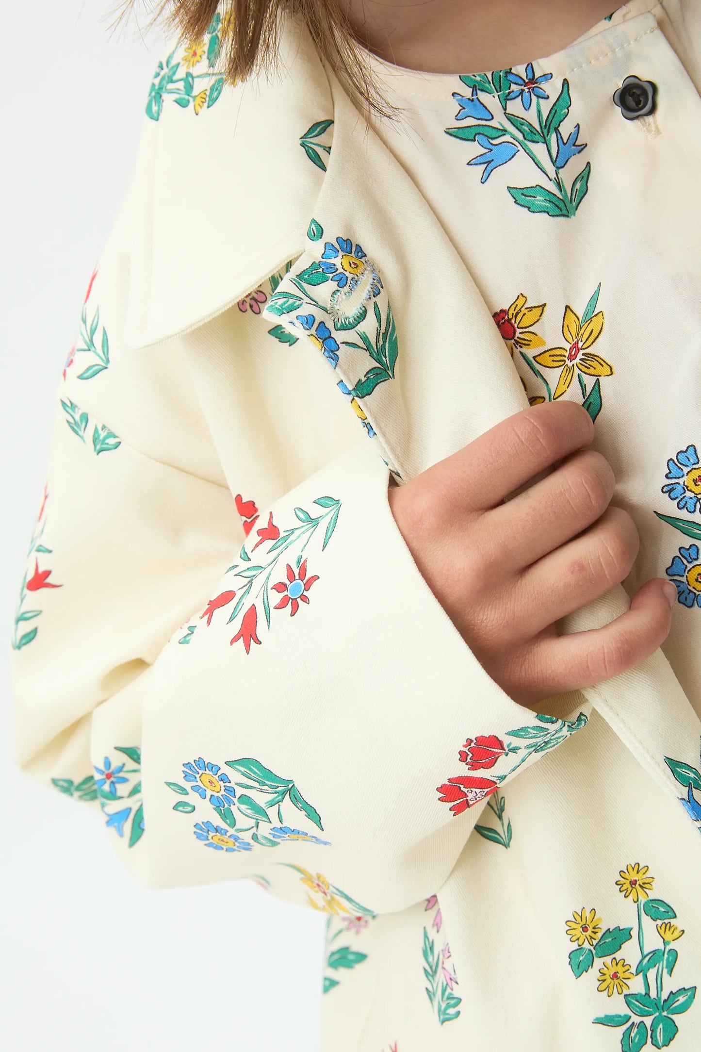 Girl's trench coat with Gardener print