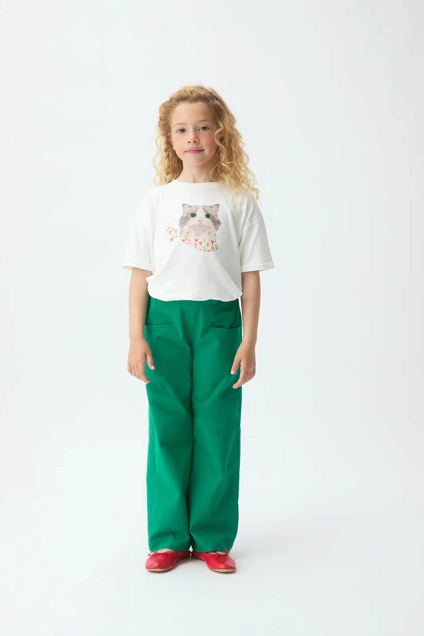 Girl's T-shirt with Kitten Print