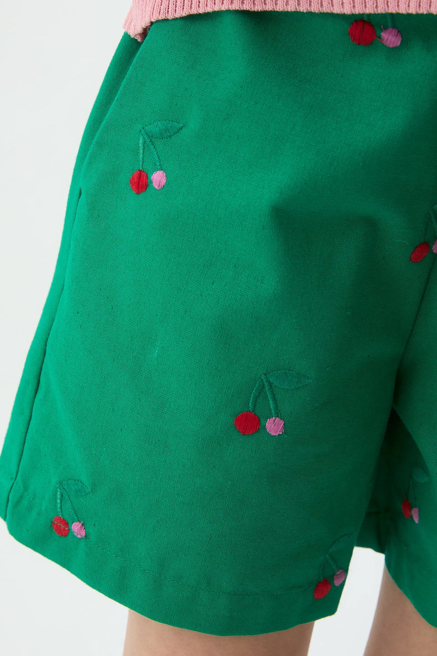 Pantaloncini da bambina in cotone 100% con stampa ciliegie