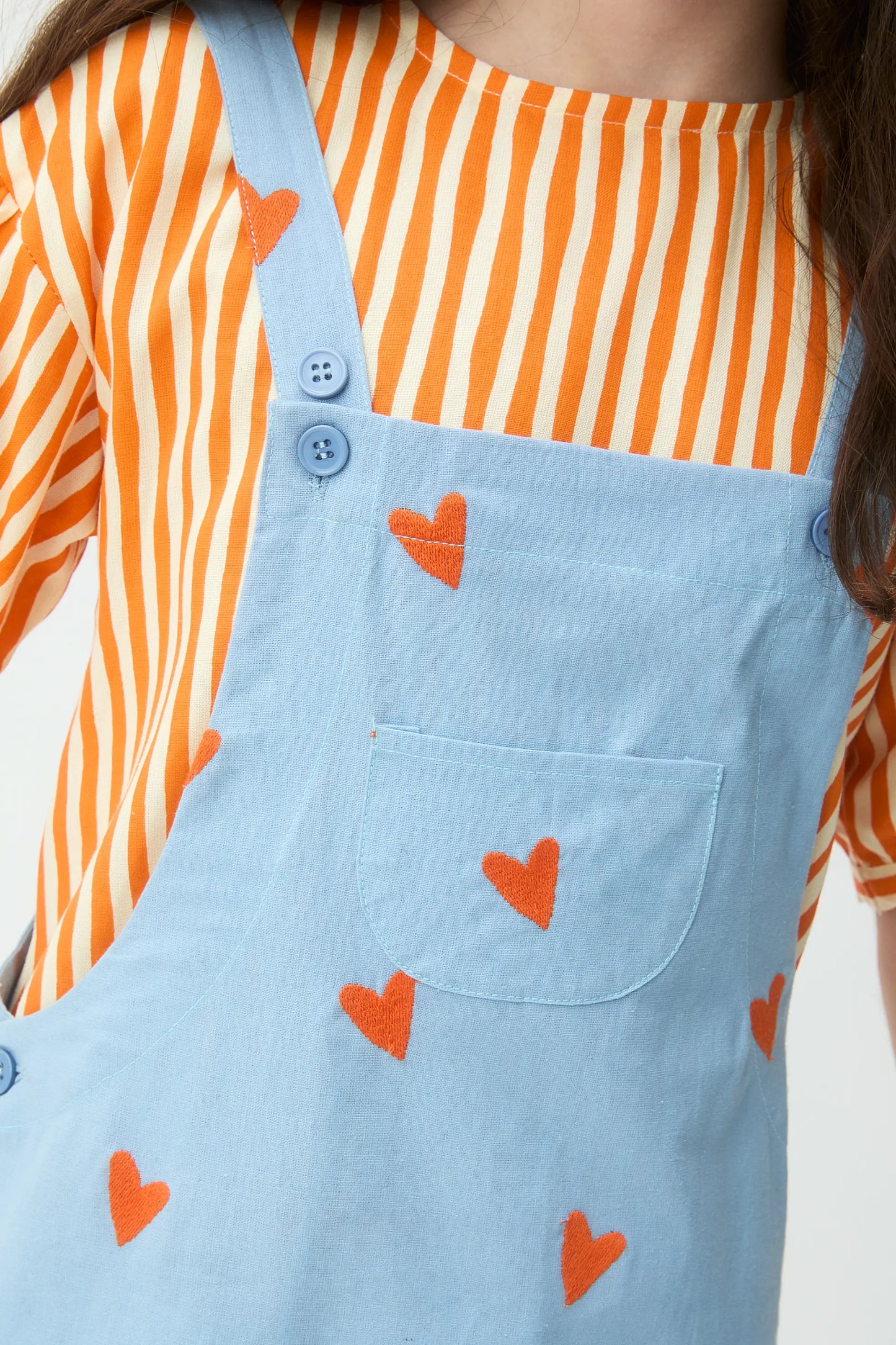 Vestito scamiciato da bambina, 100% cotone, con stampa a cuori
