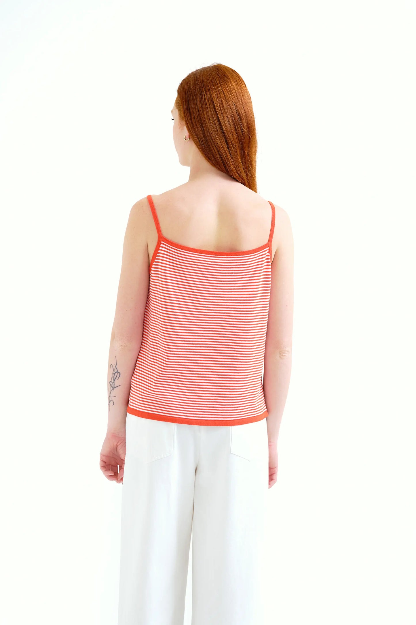 Top con estampado de rayas blanco y rojo