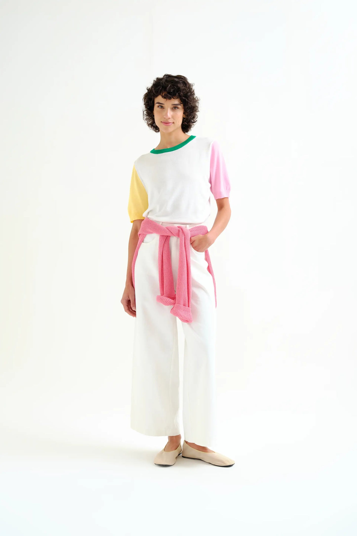 Top in maglia con dettagli multicolori