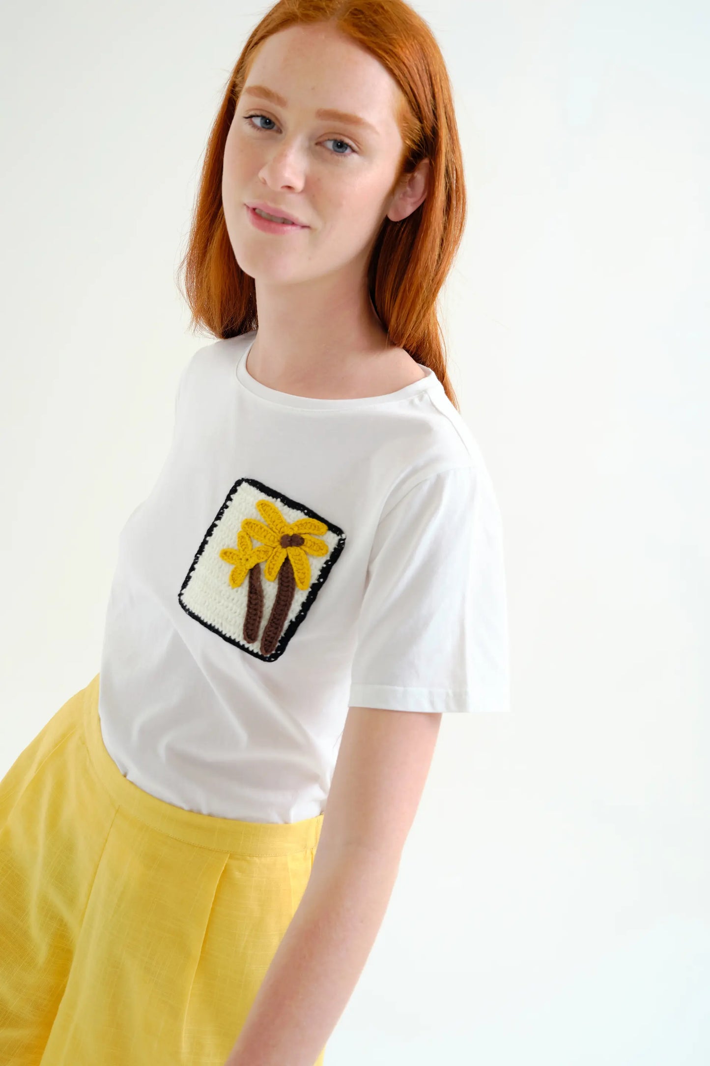 T-shirt 100% cotone con palma ricamata