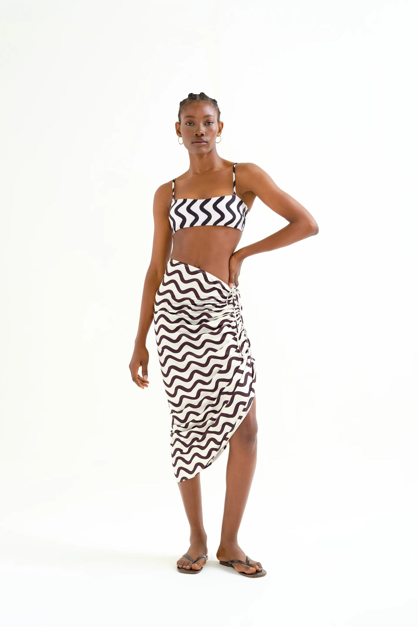 Black &amp; White Wave Print Midi Skirt