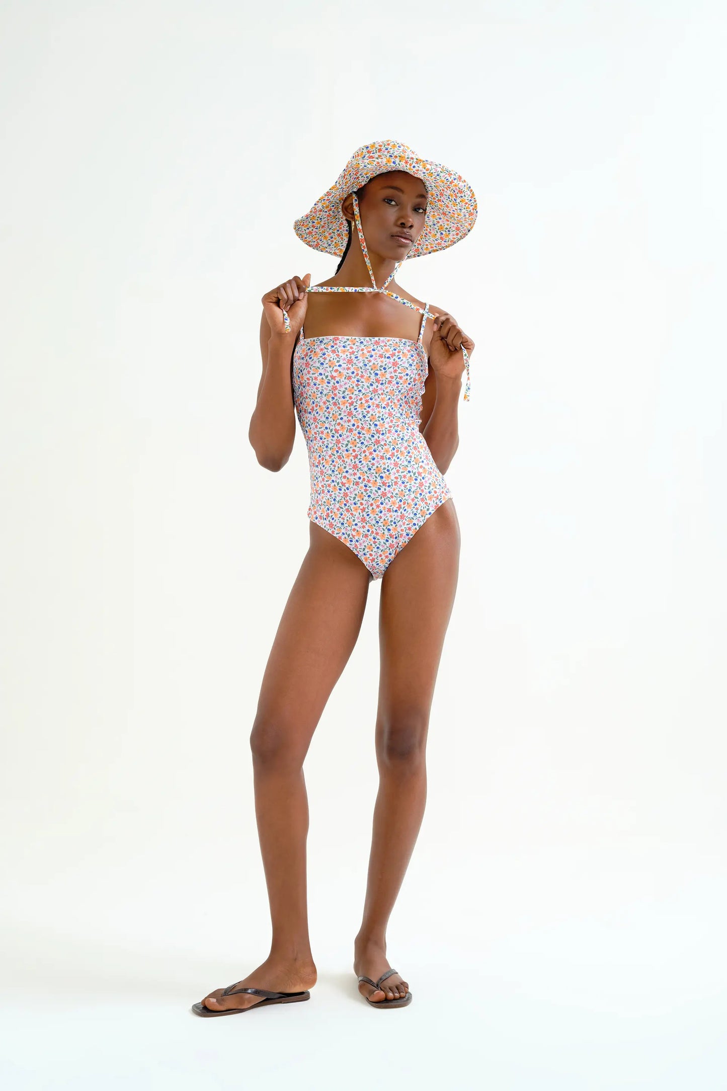 Bañador escote recto estampado Lily Small