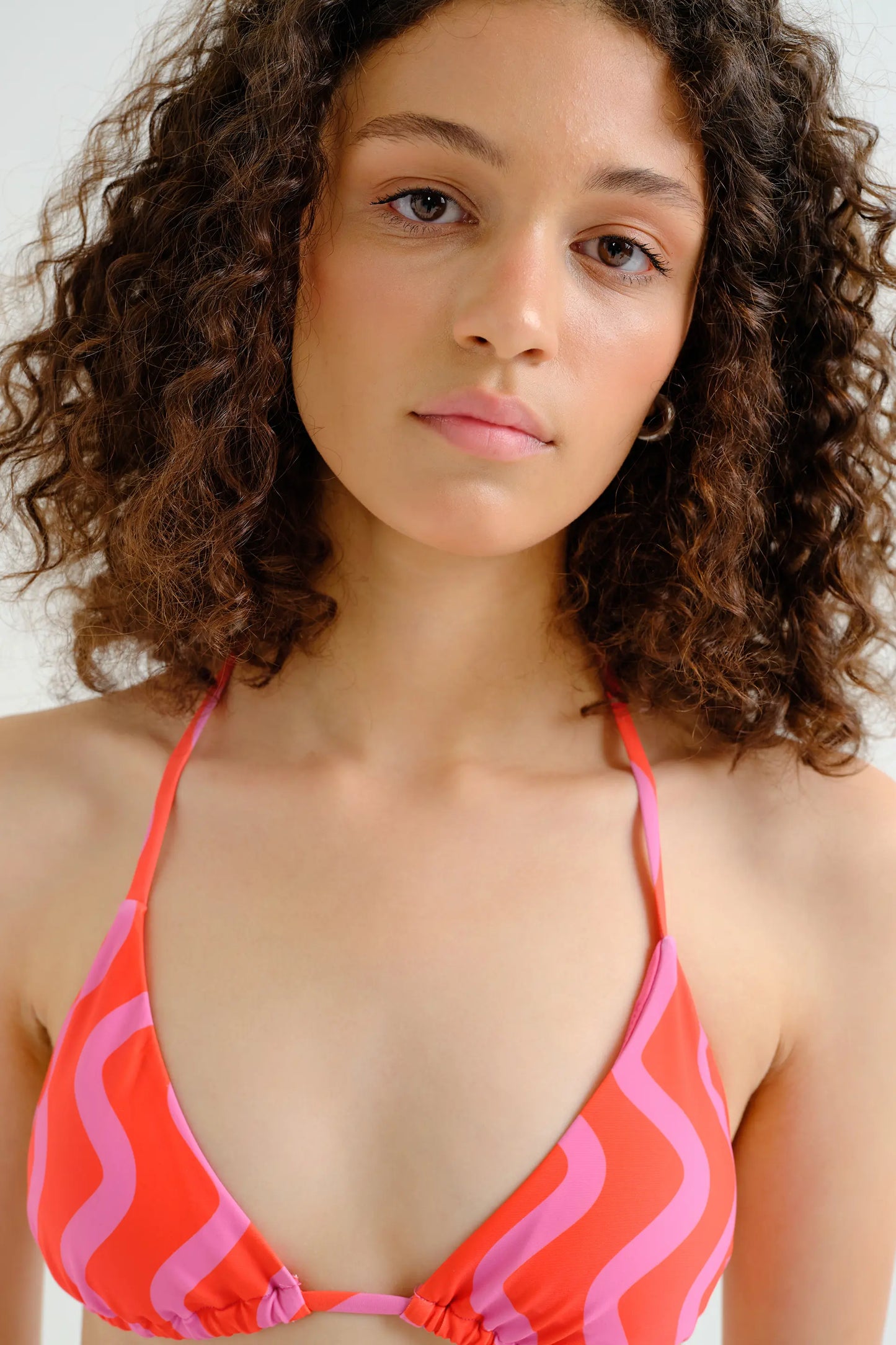 Reggiseno bikini a triangolo stampato rosso e rosa Wave