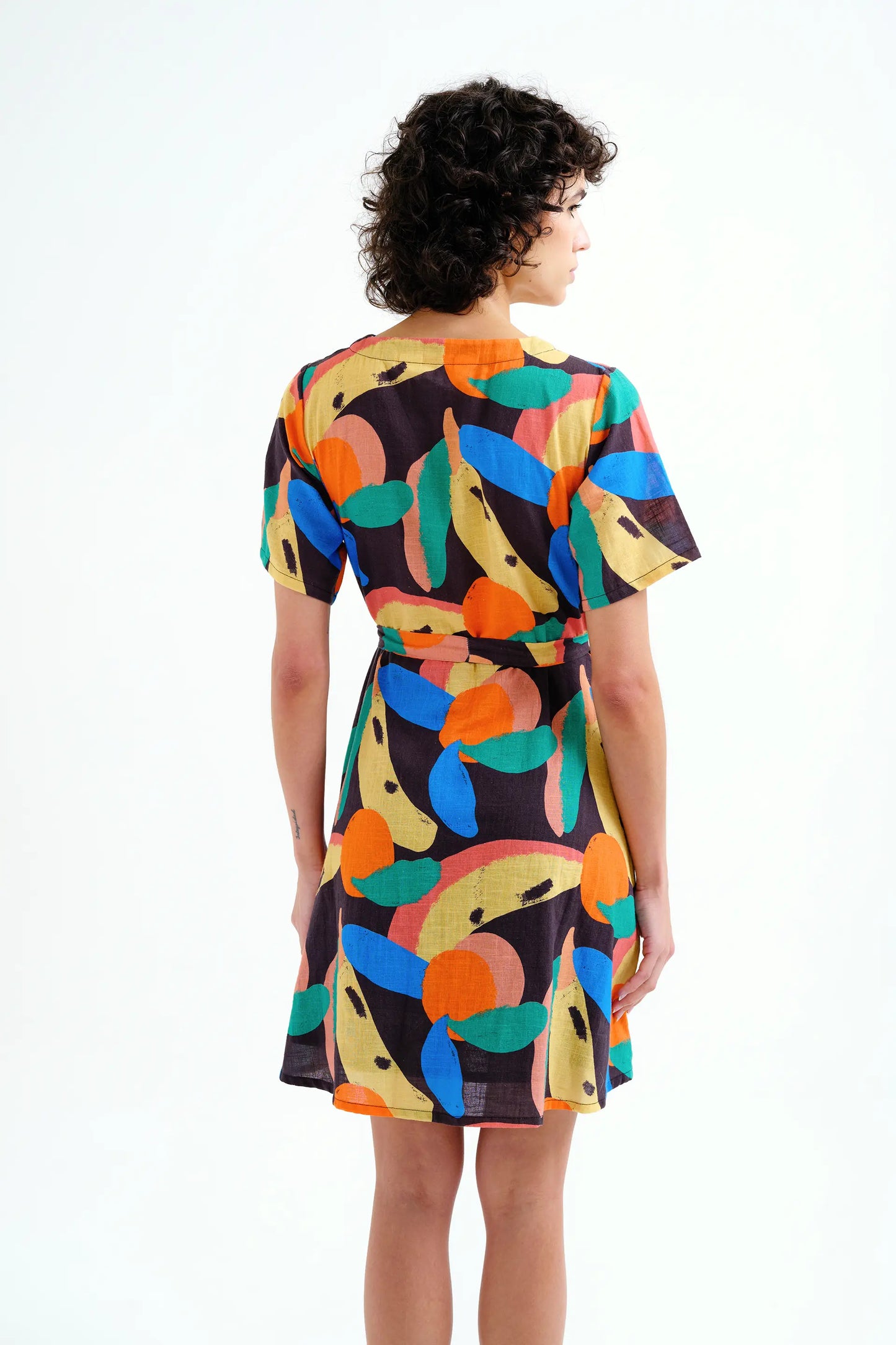 Short dress with Tutti Frutti Big print